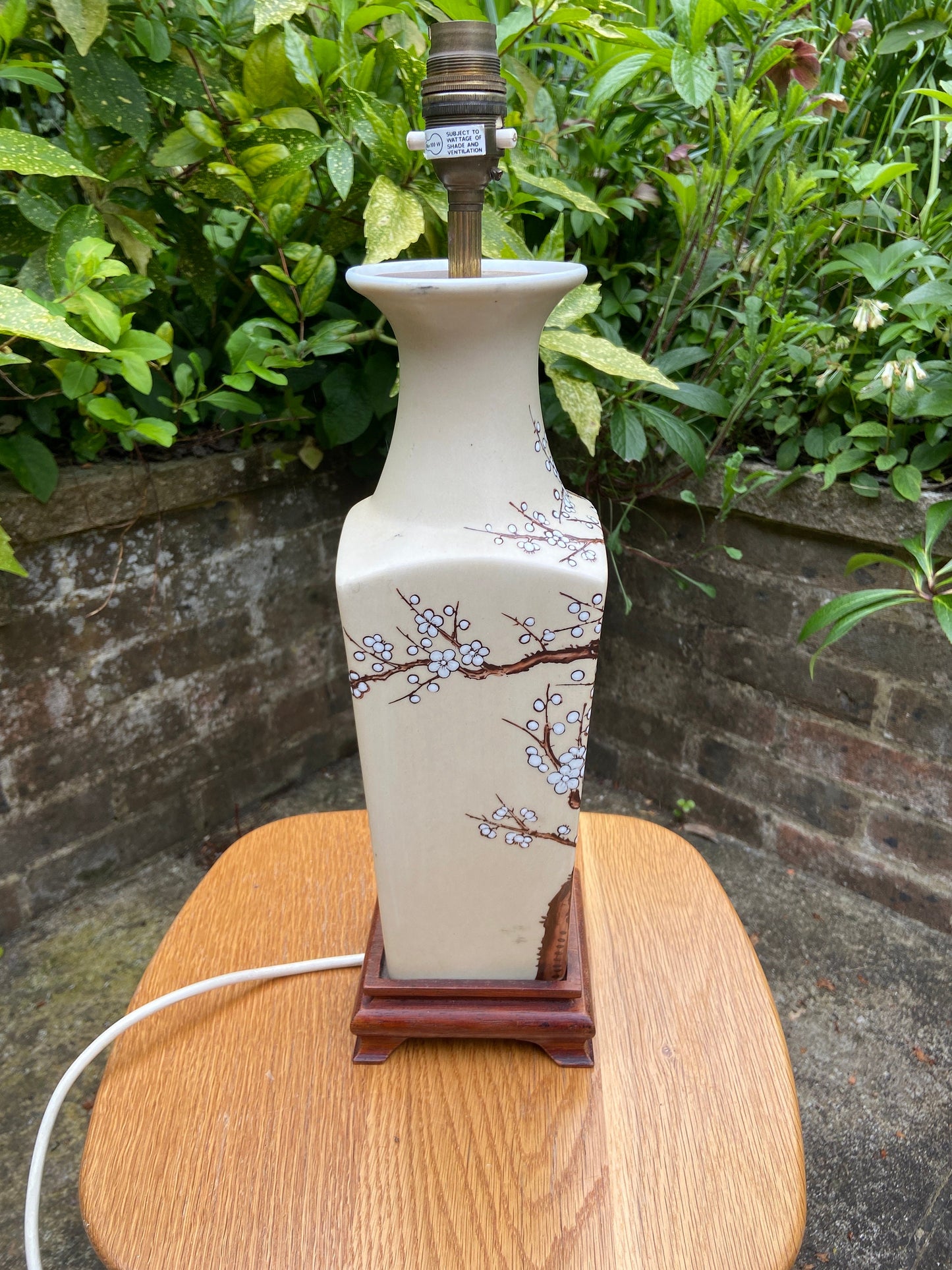 gorgeous squarednoriental chinesenlamp