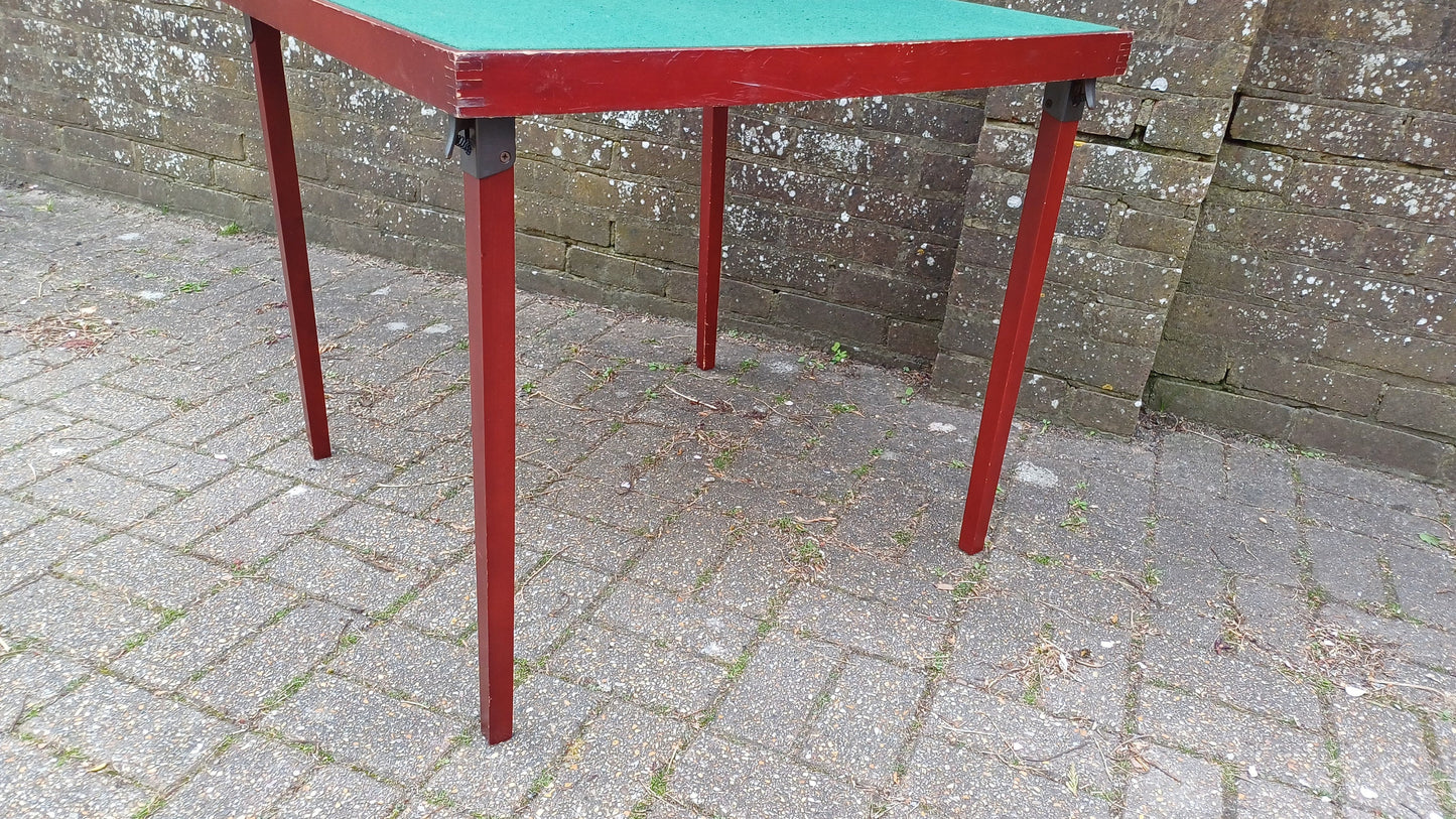 Vintage Wooden Card Jigsaw Games Table Fold-up Green Baize. Painted Red.