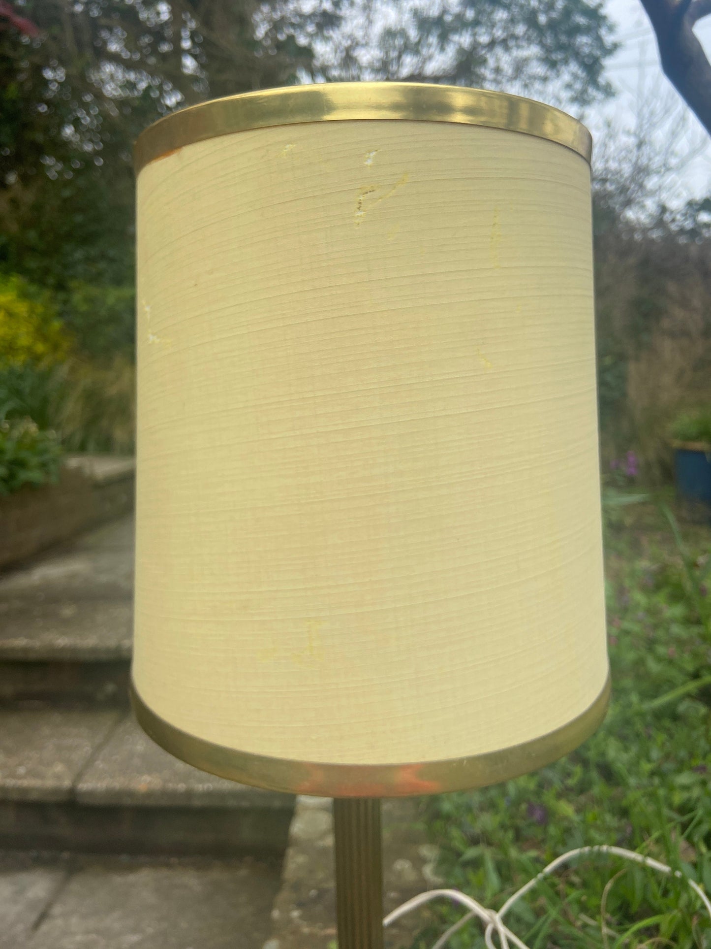 Gorgeous retro bronze vintage lamp, classical column style with retro gold and yellow shade - working retro table lamp