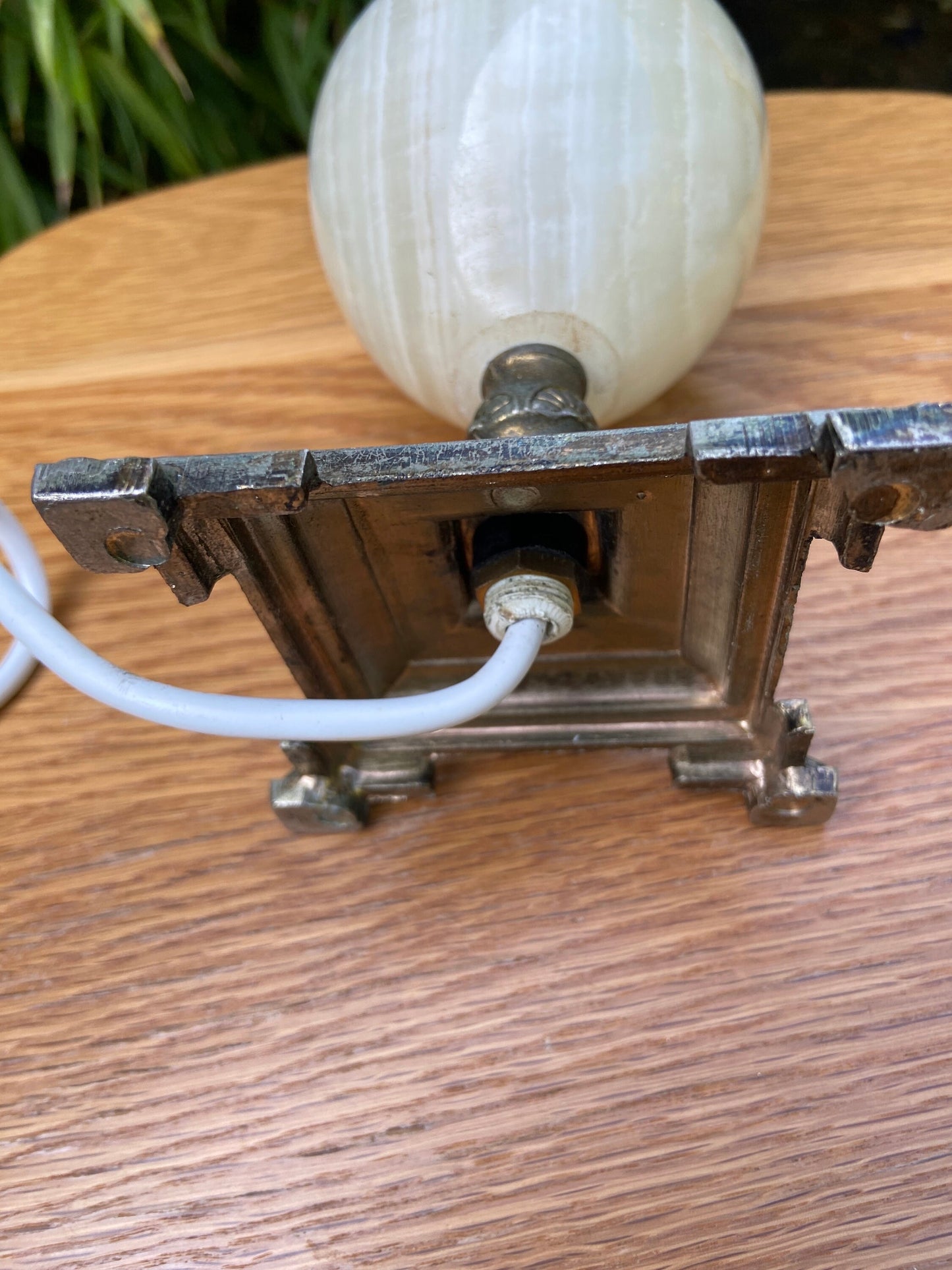 Ornate vintage Onyx Lamp - Green onyx with stripes, and cream inserted stone, ornate metal square base and stem