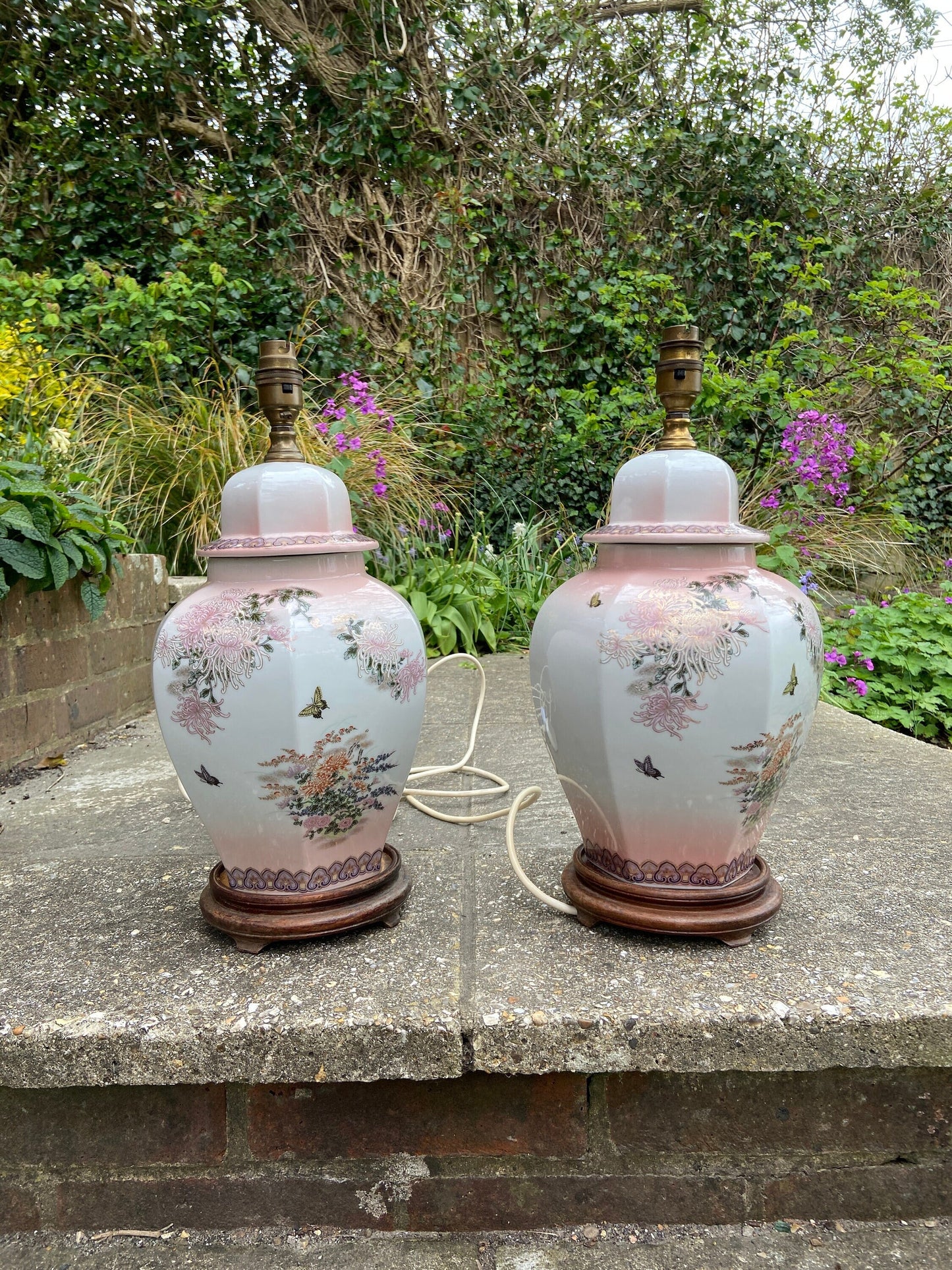 pair oriental chinese lamps in pink and white, working lamps