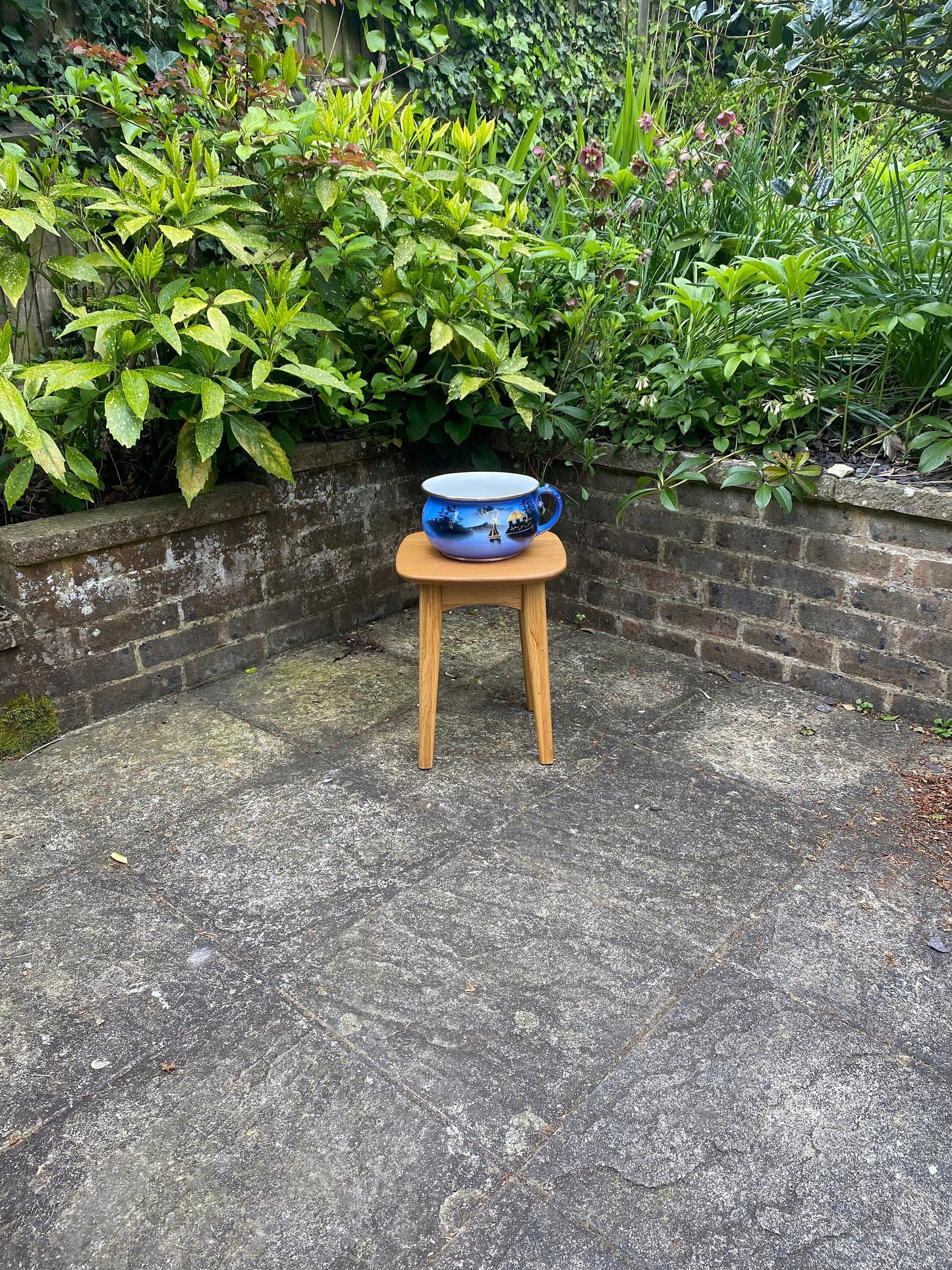 indoor planter in blue and gold