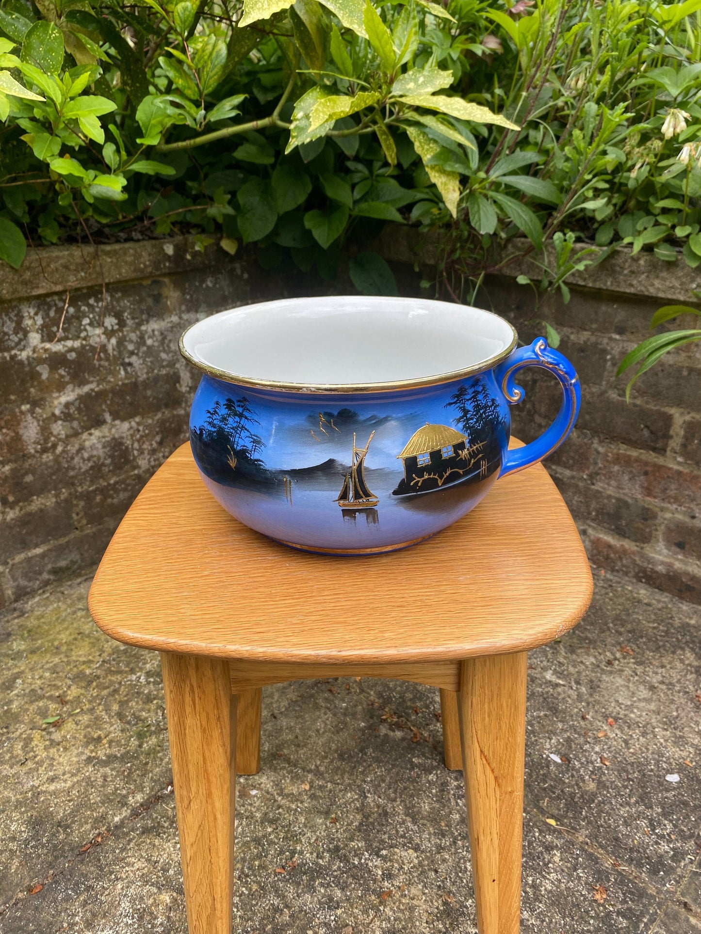 indoor plant pot with blue and gold