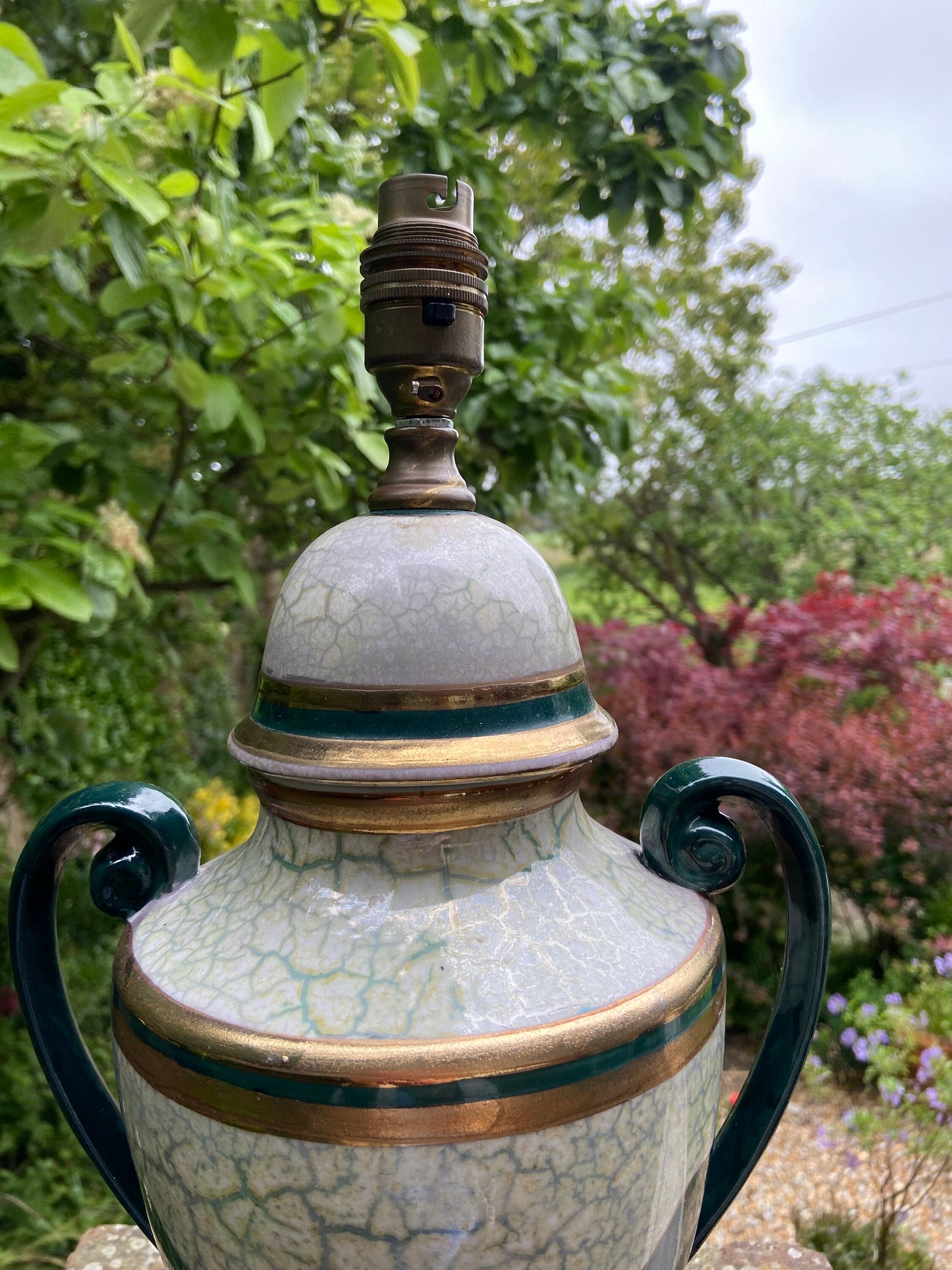 Elegant Vintage Green and Gold Urn Shaped Table Lamp, working lamp, classic lamp, table lamp, vintage lamp