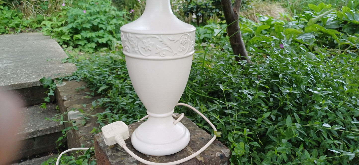 Vintage Light Cream Marks and Spencer Large Ceramic Table Lamp Working.