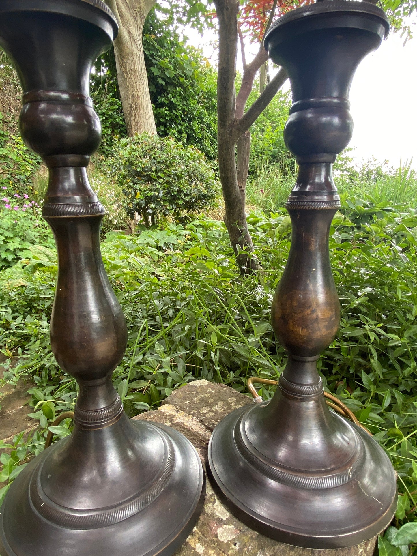Vintage pair of metallic black and subtle gold lamps - working condition; pair vintage table lamps, black and tarnished metal look