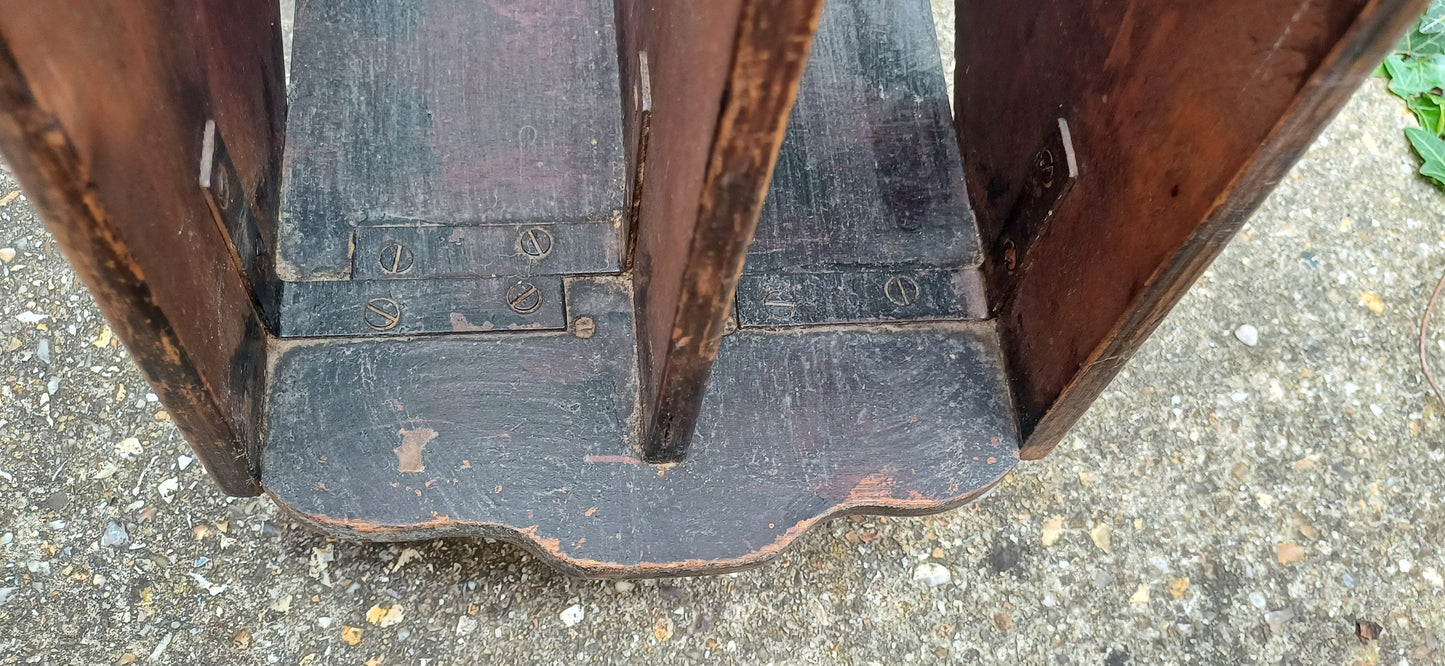 Vintage Early 20th Century Magazine Rack Storage. Decorative.