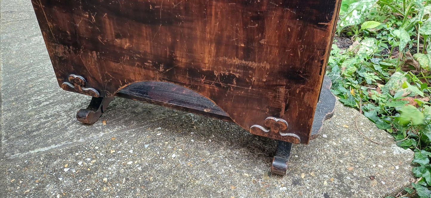 Vintage Early 20th Century Magazine Rack Storage. Decorative.