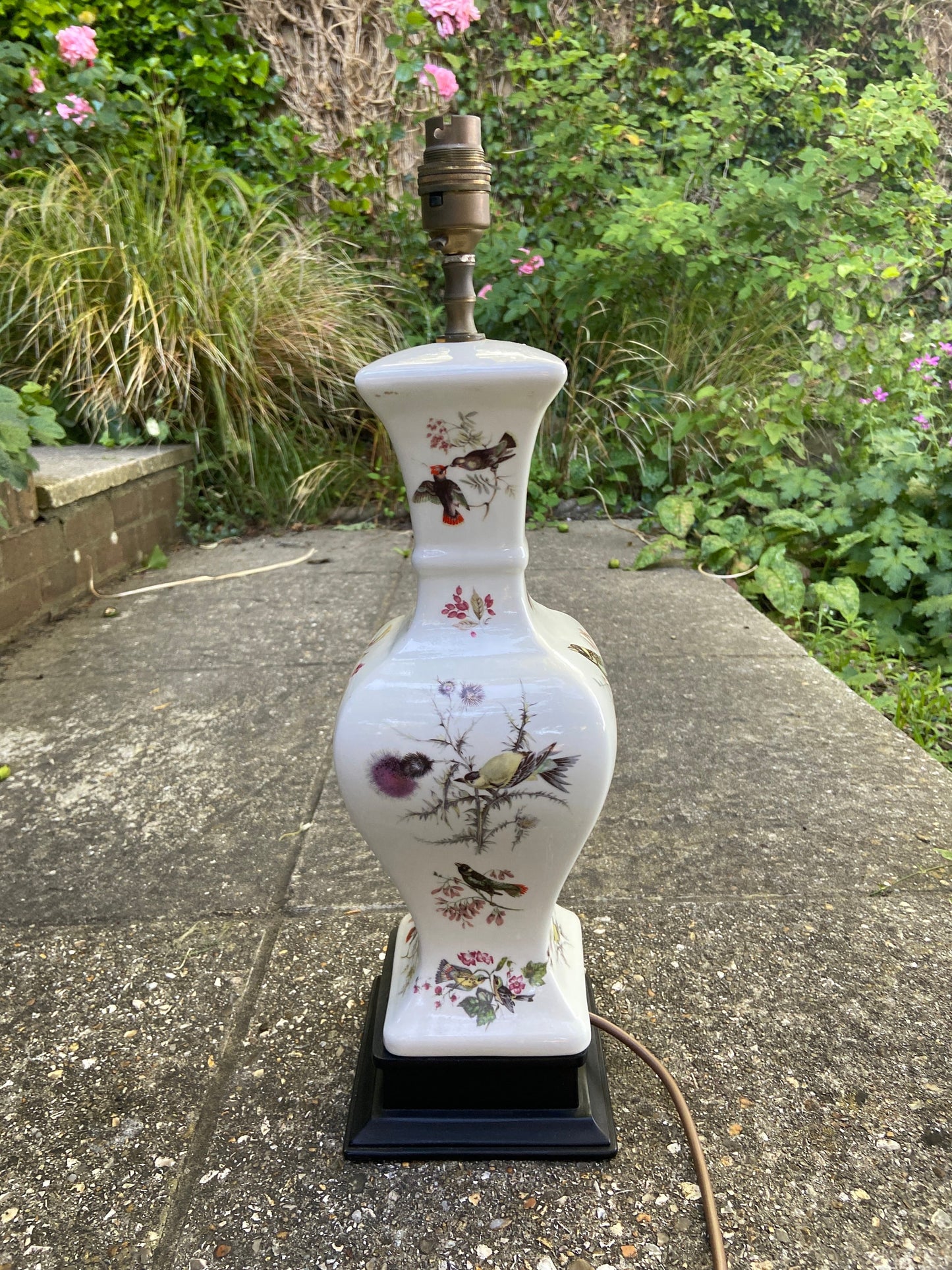 Tall attractive ceramic lamp decorated with birds - vintage table lamp white with painted birds, working condition