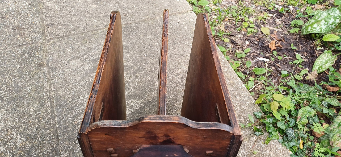 Vintage Early 20th Century Magazine Rack Storage. Decorative.