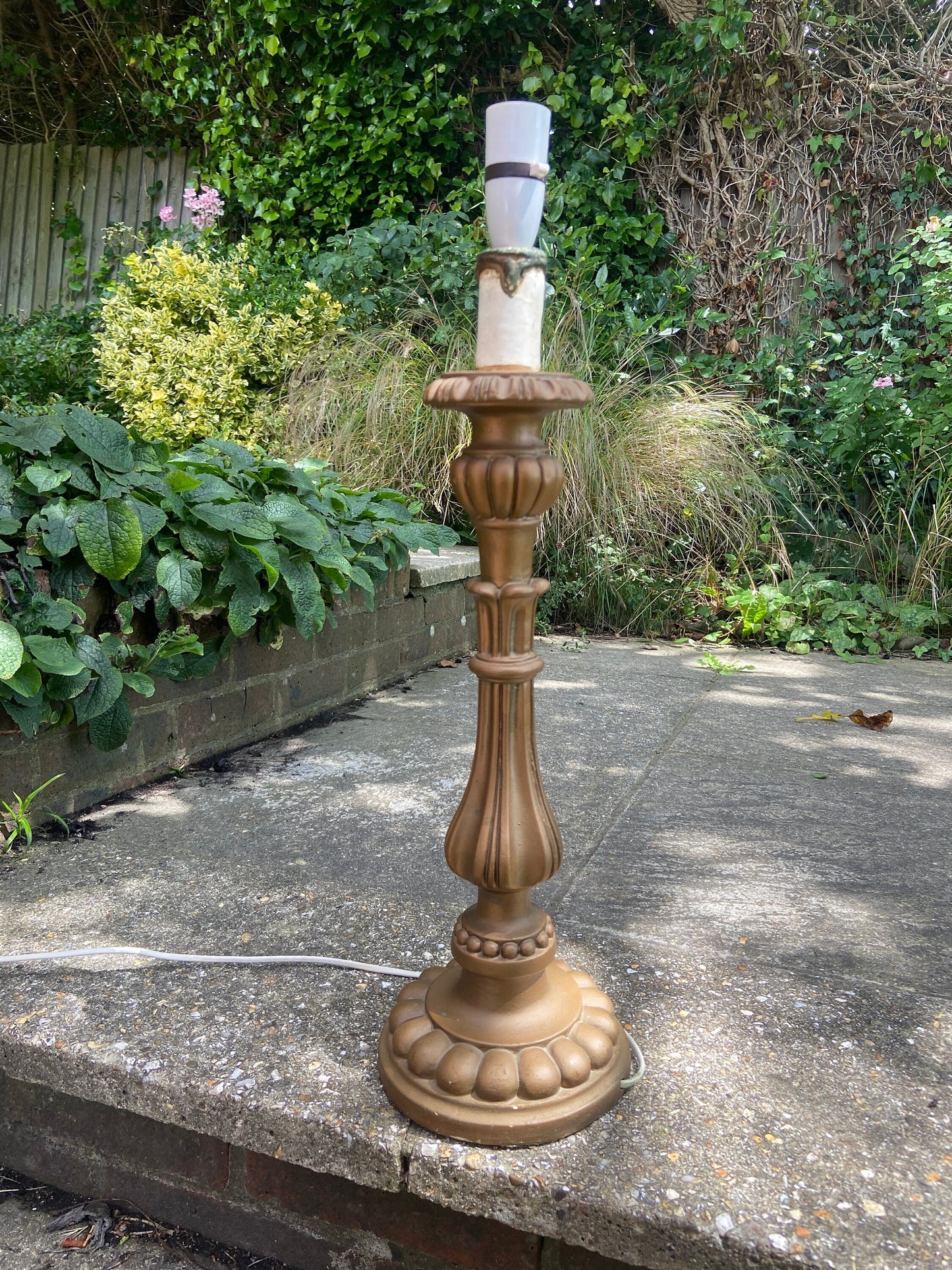 Tall retro vintage table lamp in antique gold - made of resin and painted; classic candelstick holder style, working, vgc