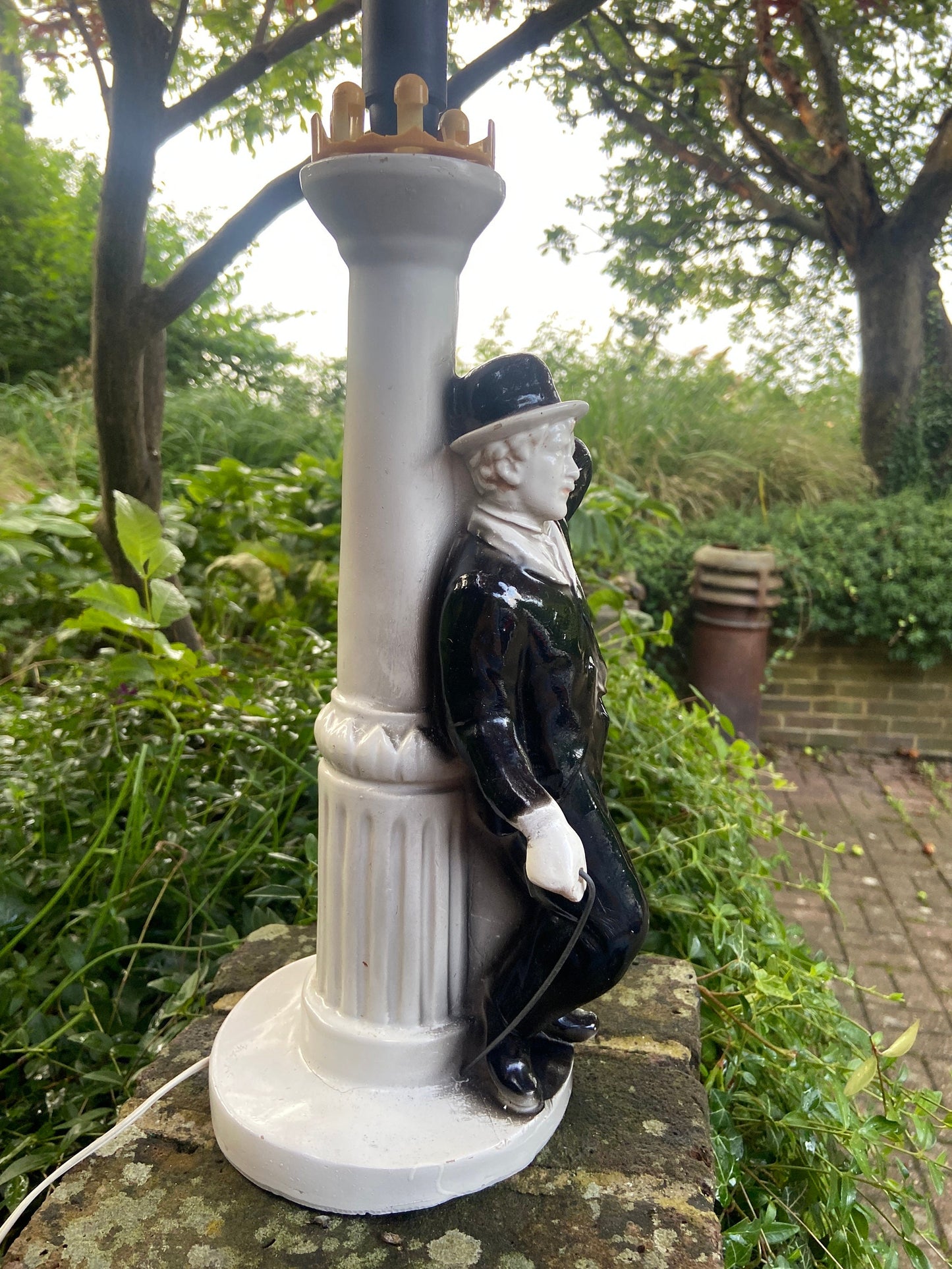 Collectible Charlie Chaplin ceramic table lamp, 1970s vintage table lamp, made in Italy, needs rewiring