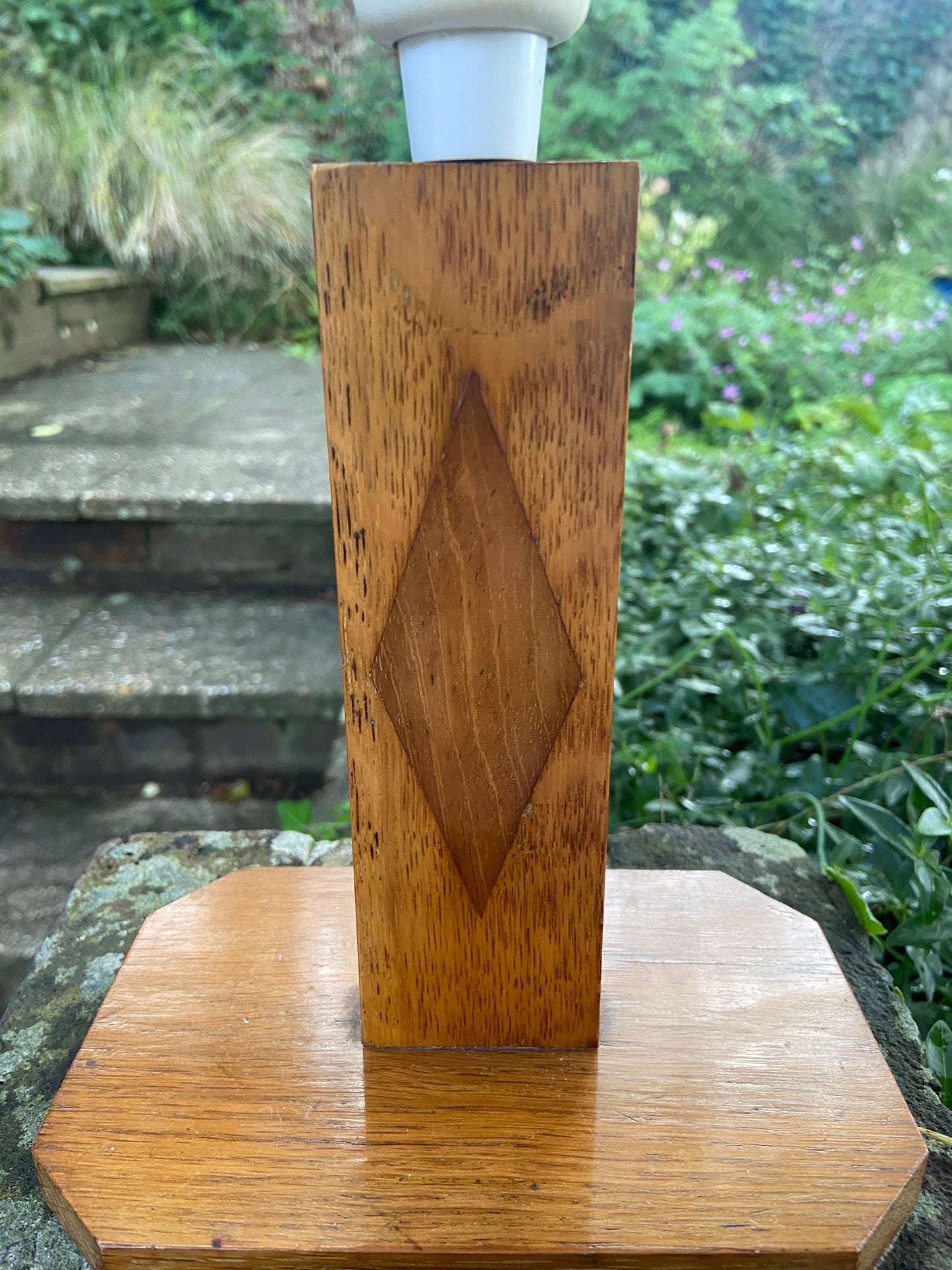 Mid century vintage wooden table lamp - handmade - geometric design, oak, very long flex