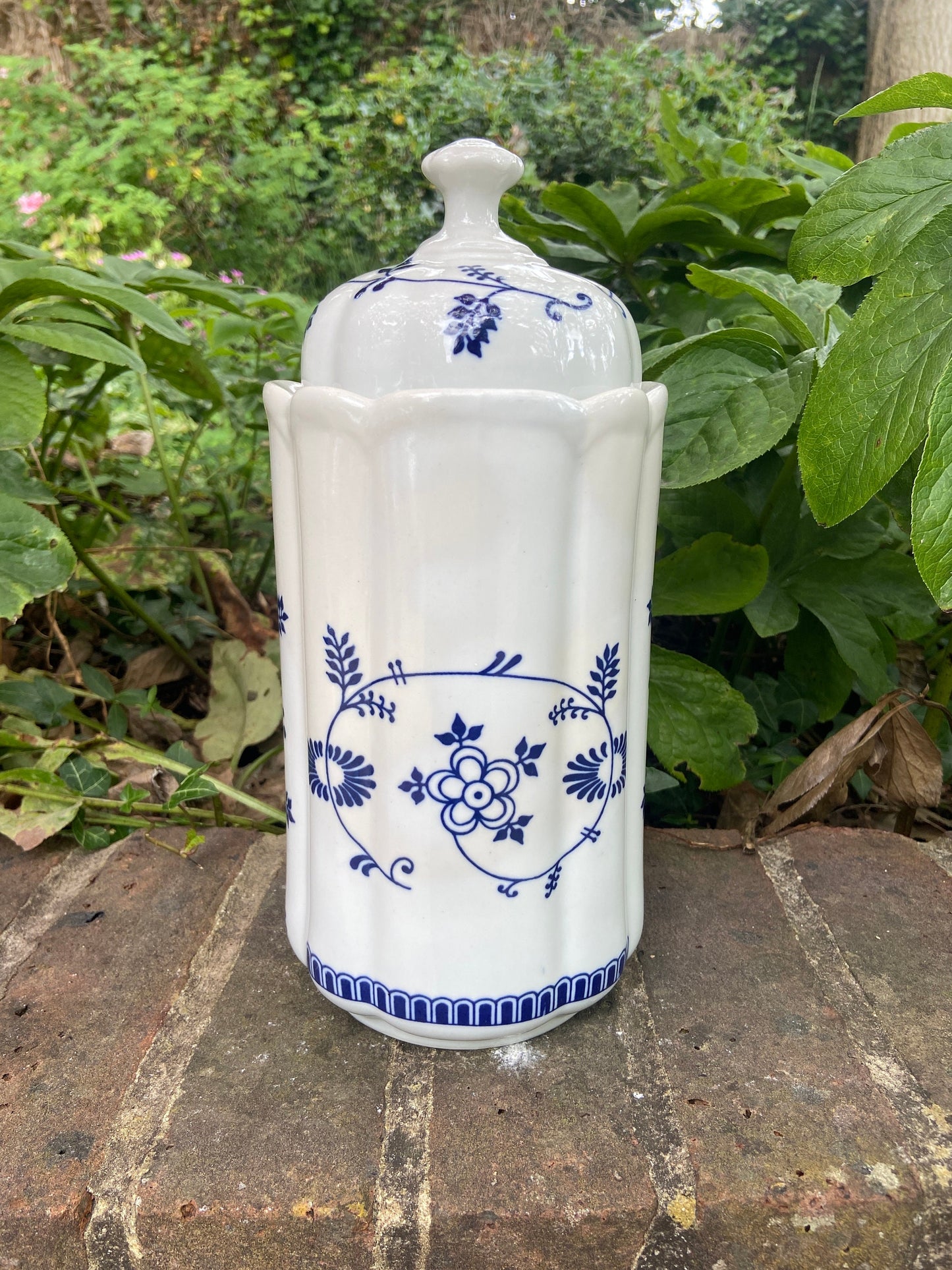Mid Century TC Blue Onion German Pottery - Storage Jar, tall, Flour, all purpose, Blue and White storage canister 1950s, VGC