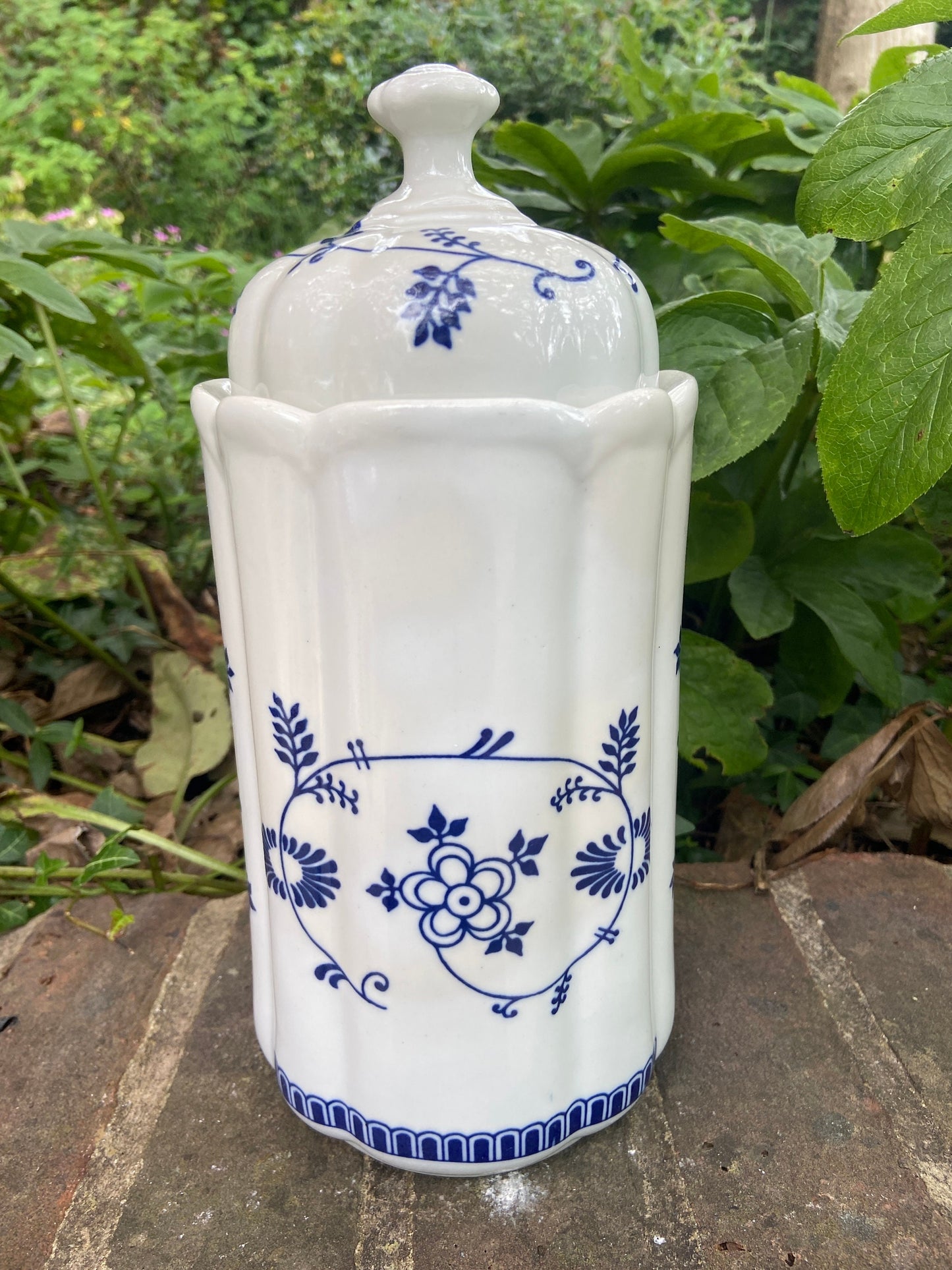 Mid Century TC Blue Onion German Pottery - Storage Jar, tall, Flour, all purpose, Blue and White storage canister 1950s, VGC