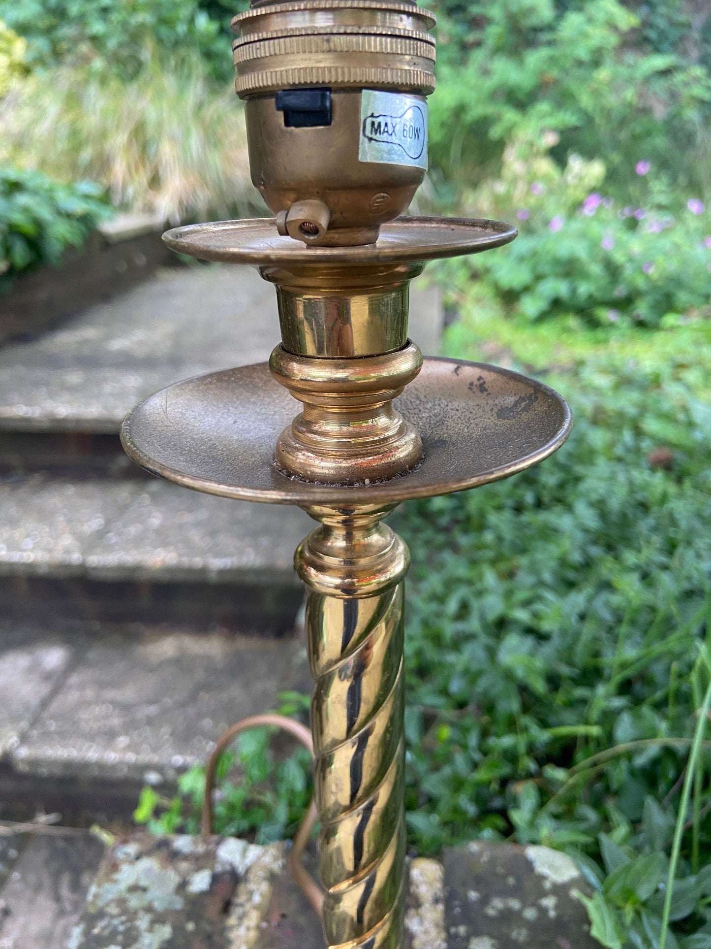 Vintage brass IPRIS candlestick style turned lamp, spiral twist stem, working vintage table lamp