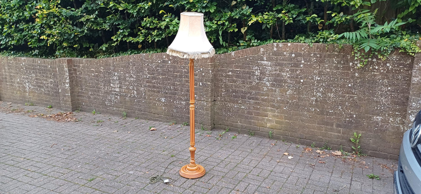 Modern Top Quality Vintage Style Beech Standard Lamp and Genuine Vintage Lampshade in Working Order. Free Hand Delivery England & Wales