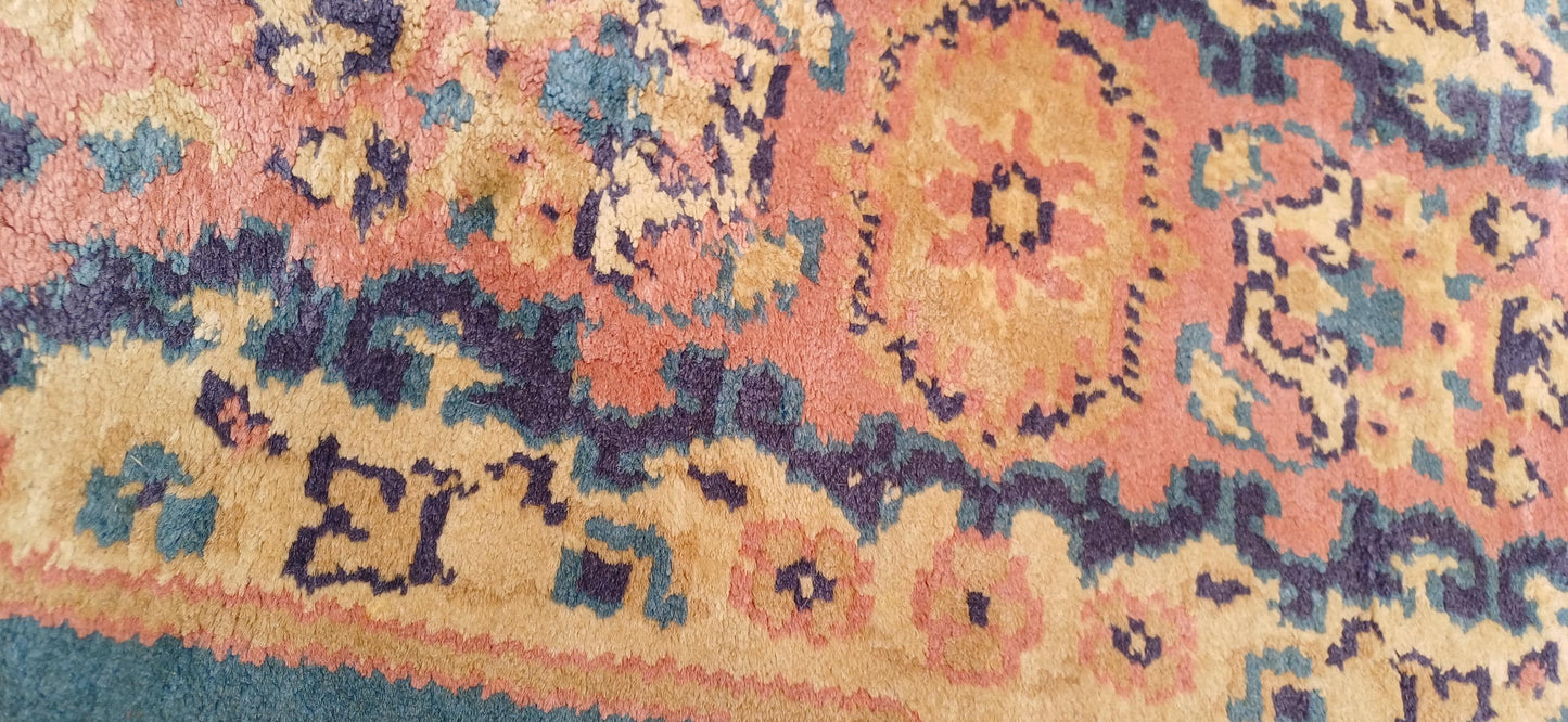 Classic 70s or 80s Decorative Patterned Rug Vintage Wool Woollen Rug Beige Dark Cream 133 x 60 cm