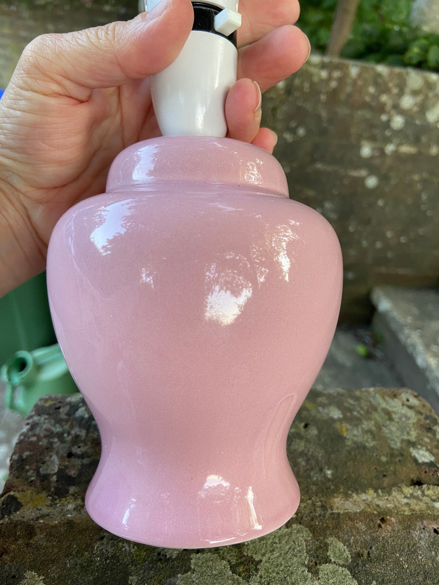 Vintage pretty in pink 1970s table lamp; original retro table lamp in pink, barbie pink, working table lamp