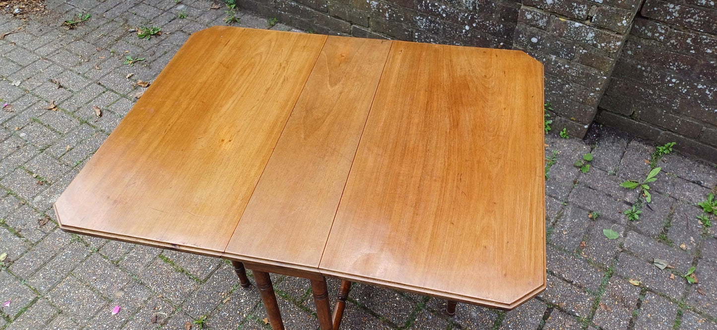 Top Quality Vintage Mahogany Victorian Rotating Sutherland Table Folding Space Saver