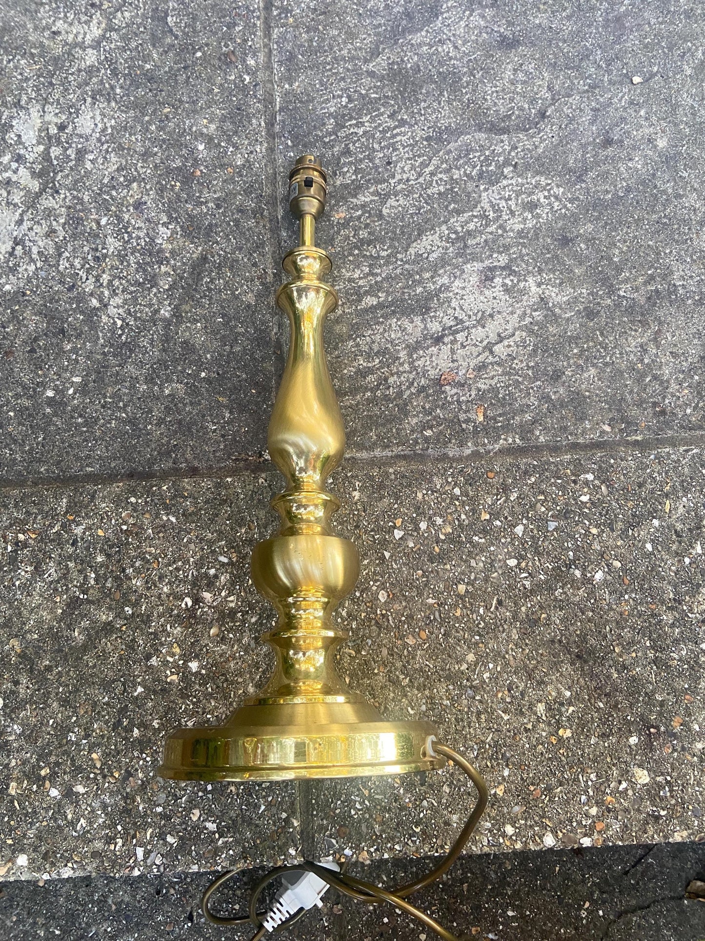 Super vintage shiny brass vintage table lamp BHS made - BHS table lamp, tall