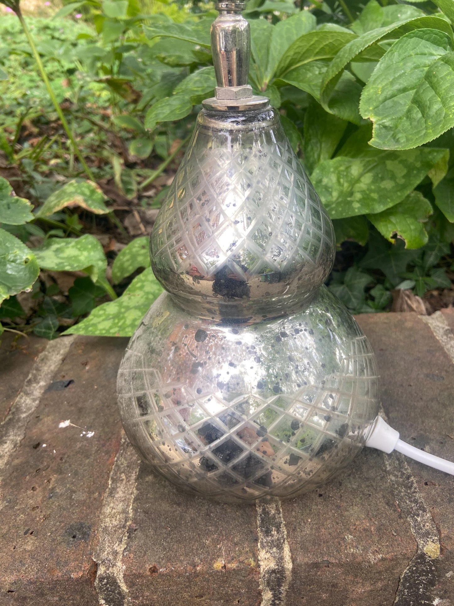 Turkish-Style Vintage Glass Silver Mirrored Table Lamp – Exotic Elegance Illuminated, working condition