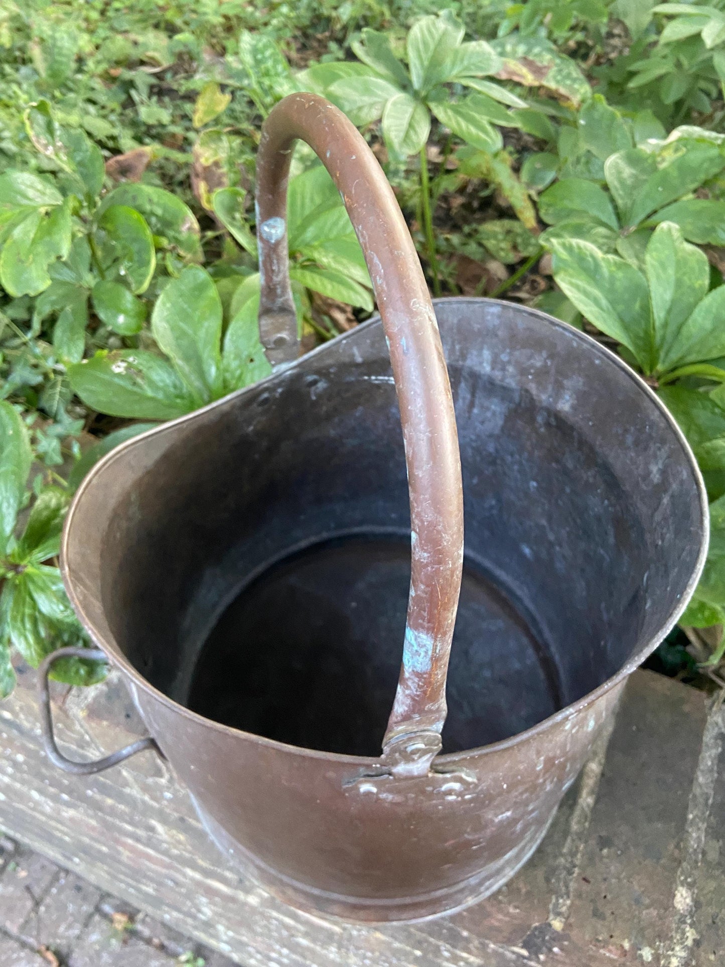 Super vintage brass coal bucket, coal scuttle, metal bucket, planter, plant pot