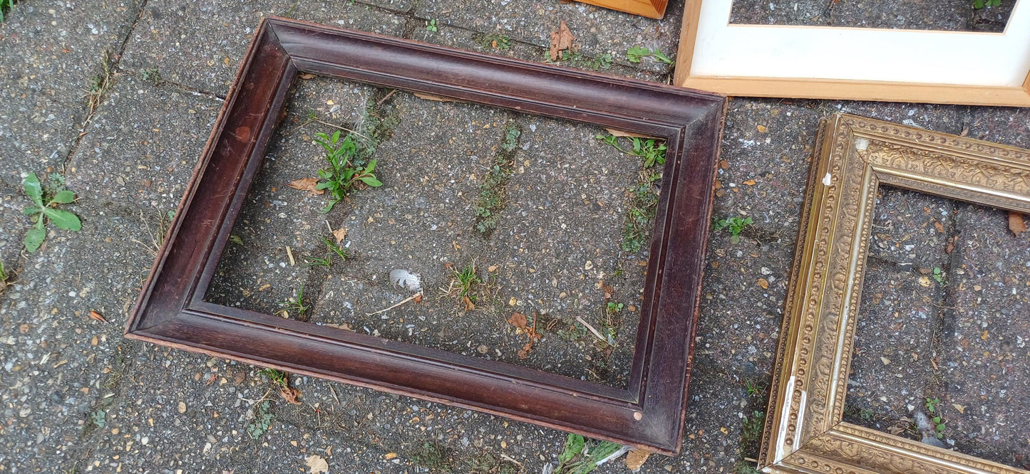 Collection of Wooden Vintage Pictures Picture Frames Framing Frame Photo Photograph Artist Upcycling Project.