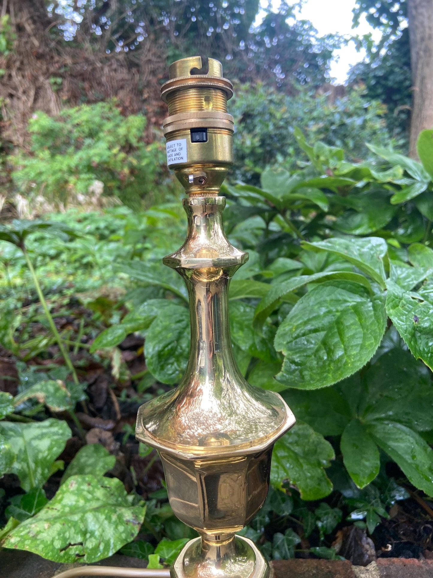 Classic Brass Vintage Table Lamp - VGC and working