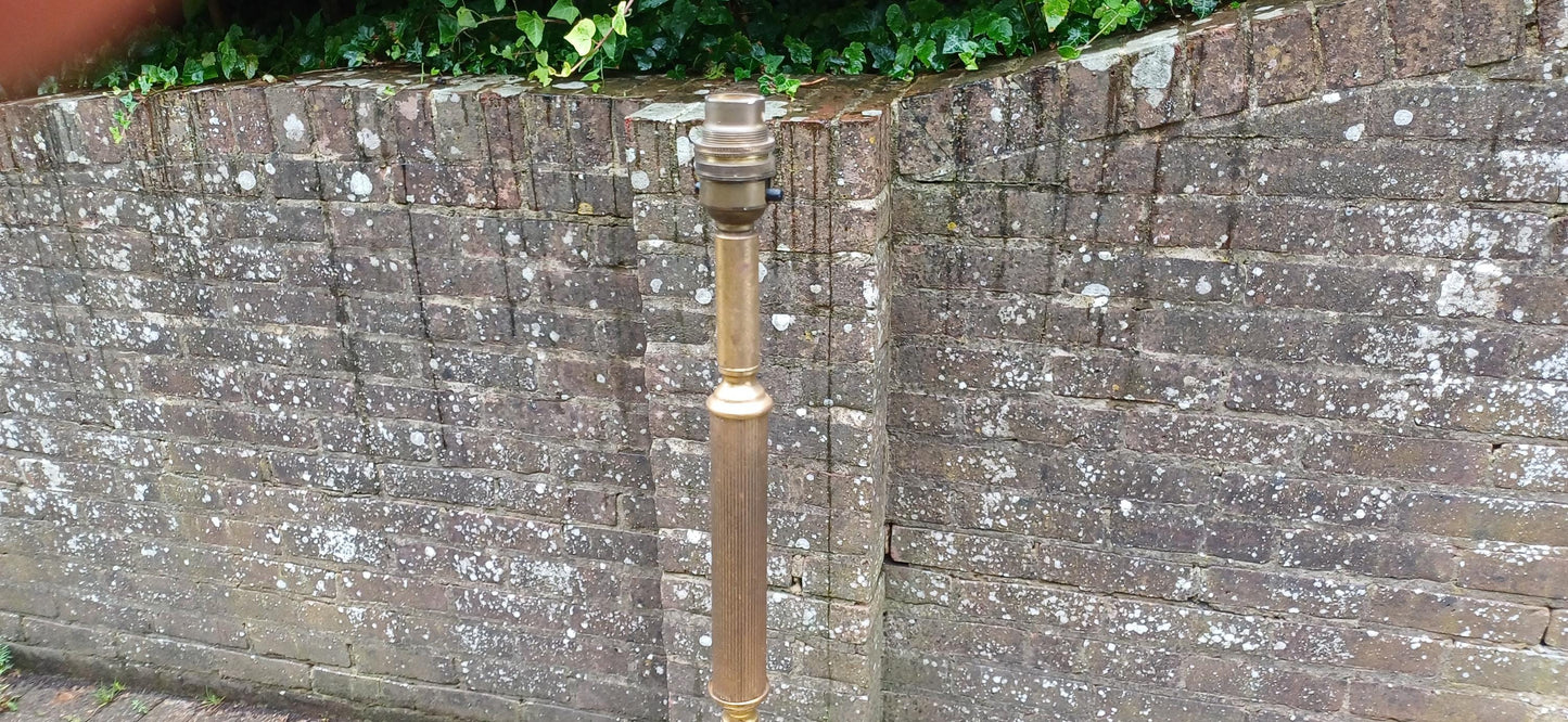 Kitsch Vintage 60s or 70s Retro Marble and Brass Standard Lamp Working.