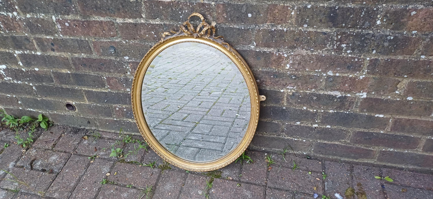 Vintage Late Victorian Gold Gilt Oval Decorative Wall Mirror Ornate Top Decoration