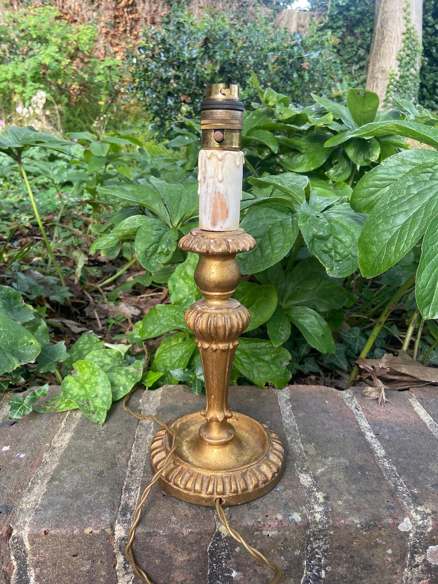 Mid century candlestick gilt gold painted wooden vintage table lamp - working