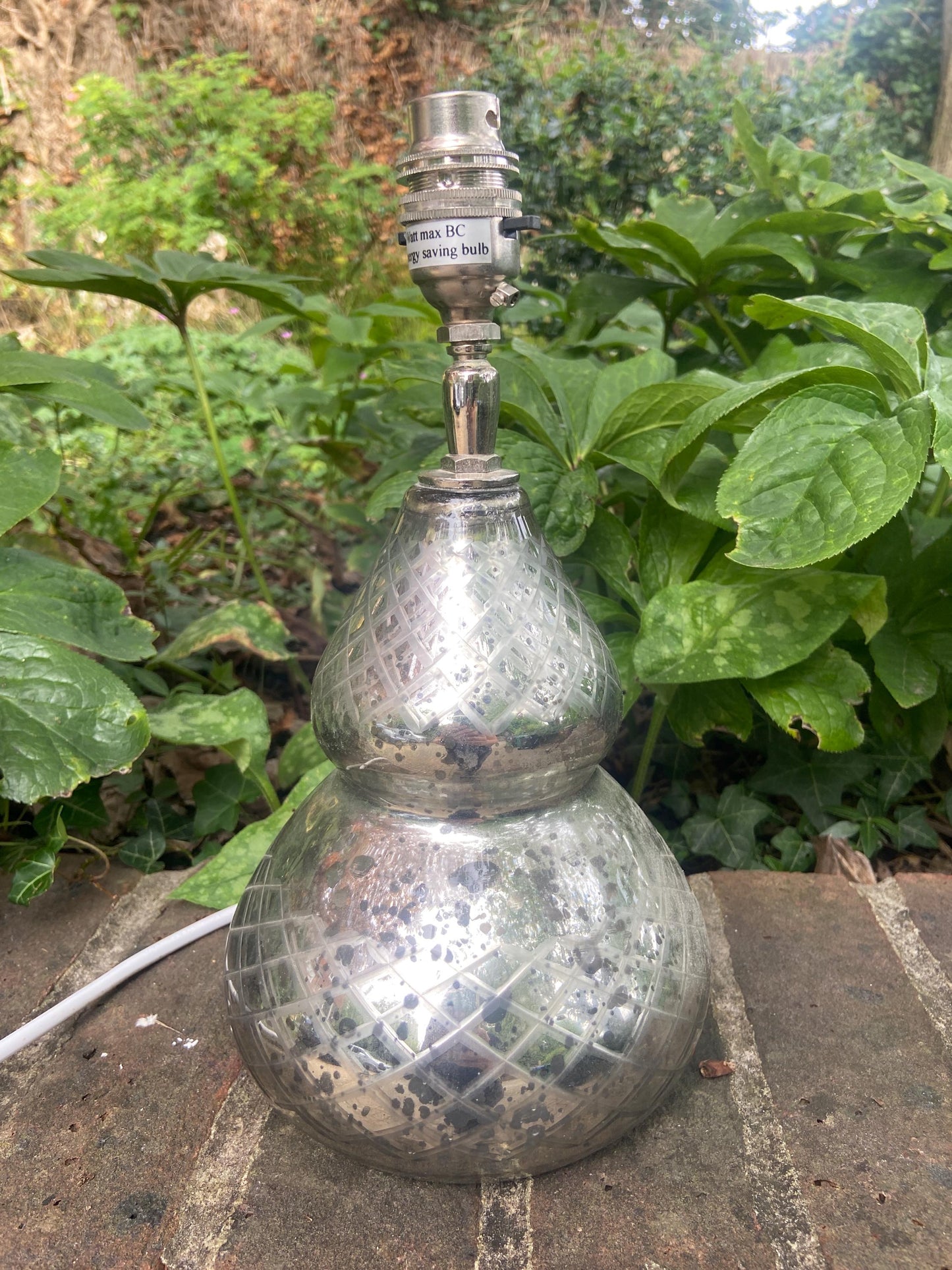 Turkish-Style Vintage Glass Silver Mirrored Table Lamp – Exotic Elegance Illuminated, working condition