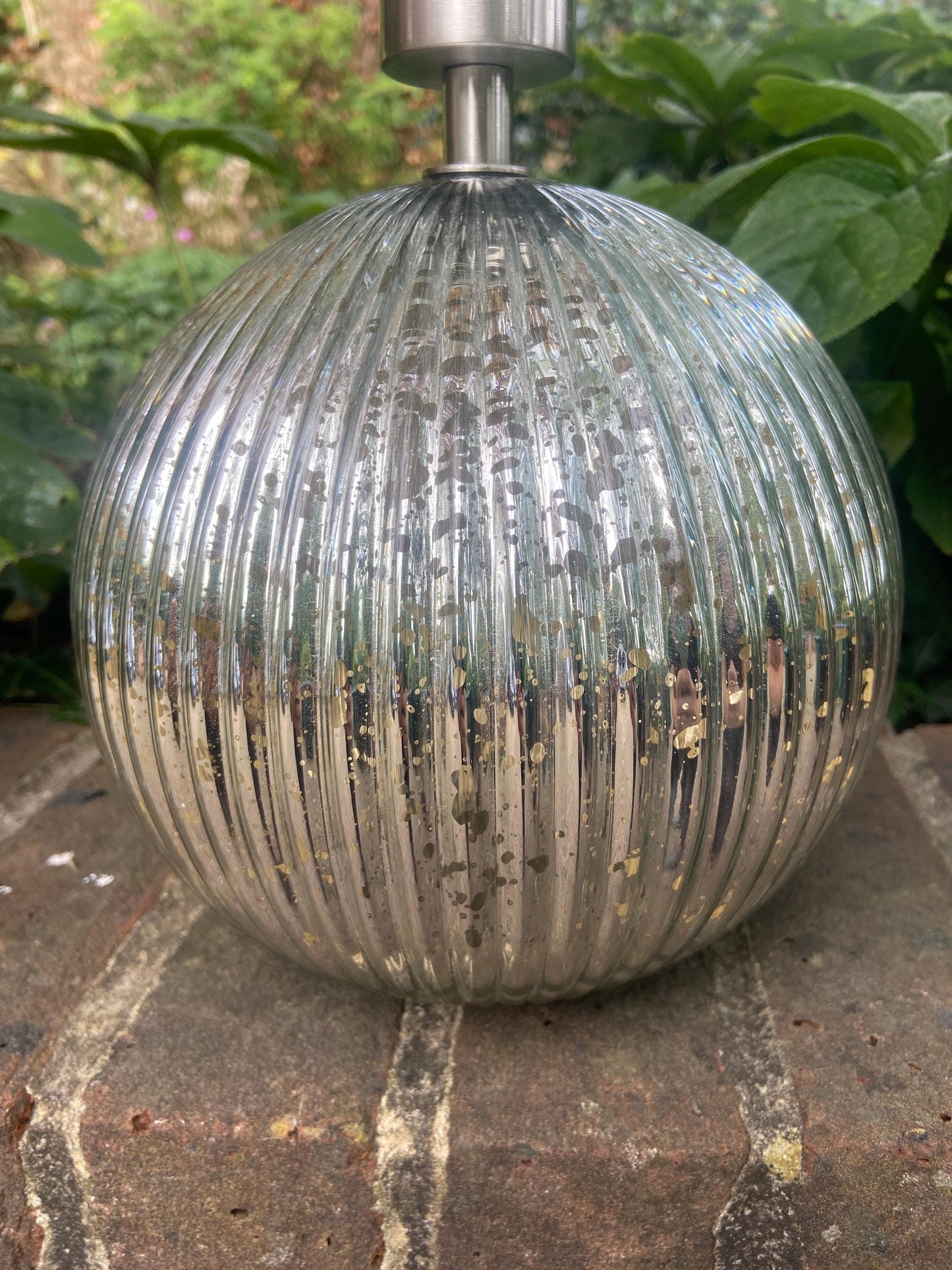 Vintage disco ball, round mirrored glass table lamp - working