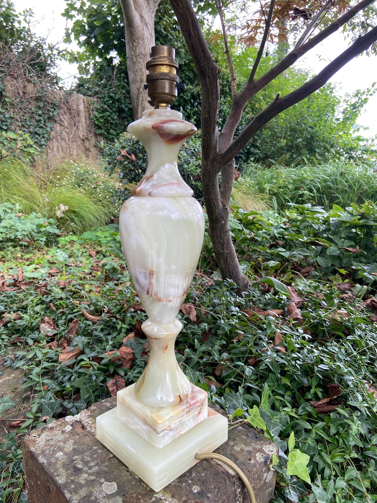 Tall vintage green onyx lamp on square tiered base - lovely green, brown, beige colouring - working