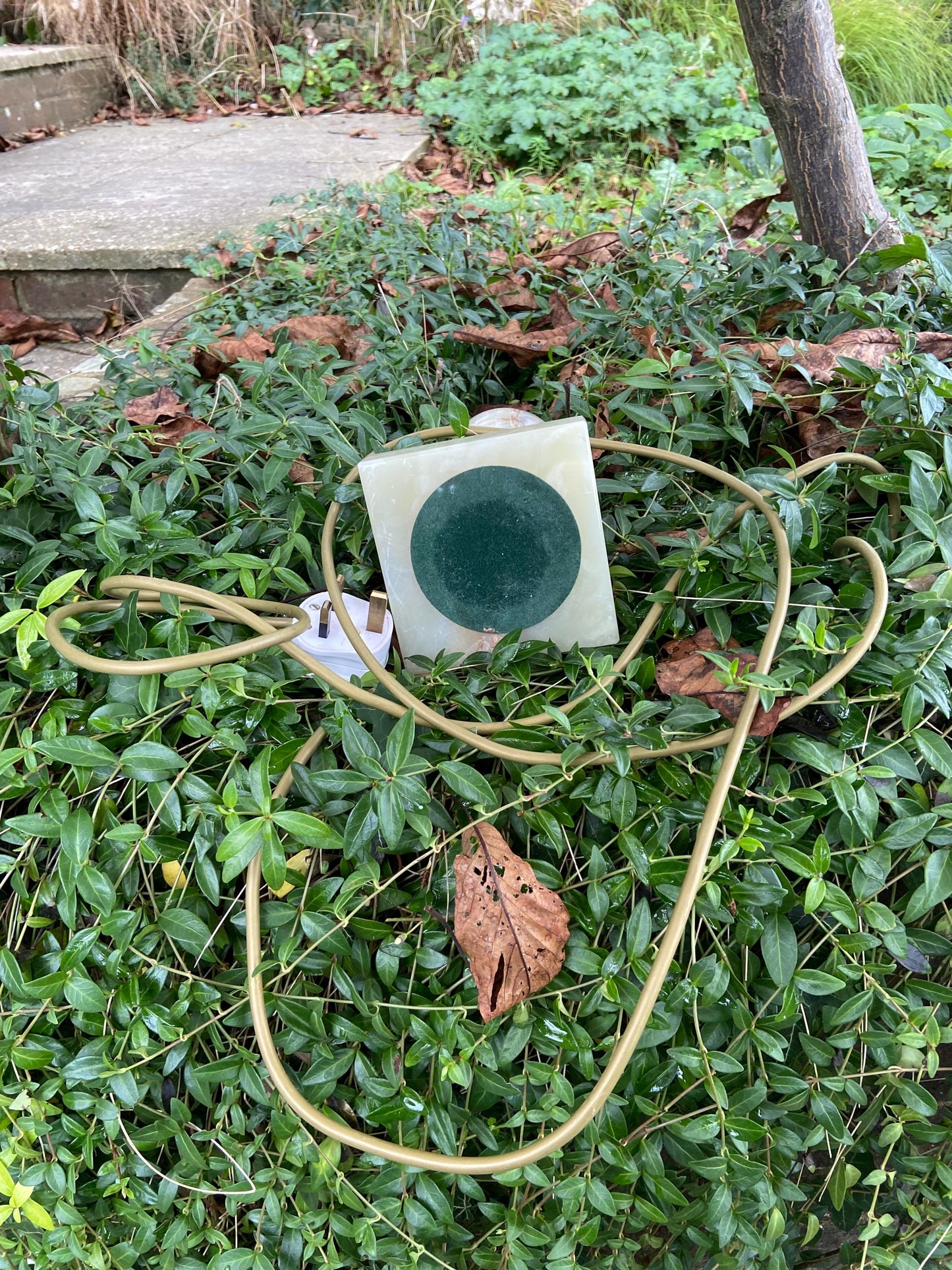 Tall vintage green onyx lamp on square tiered base - lovely green, brown, beige colouring - working