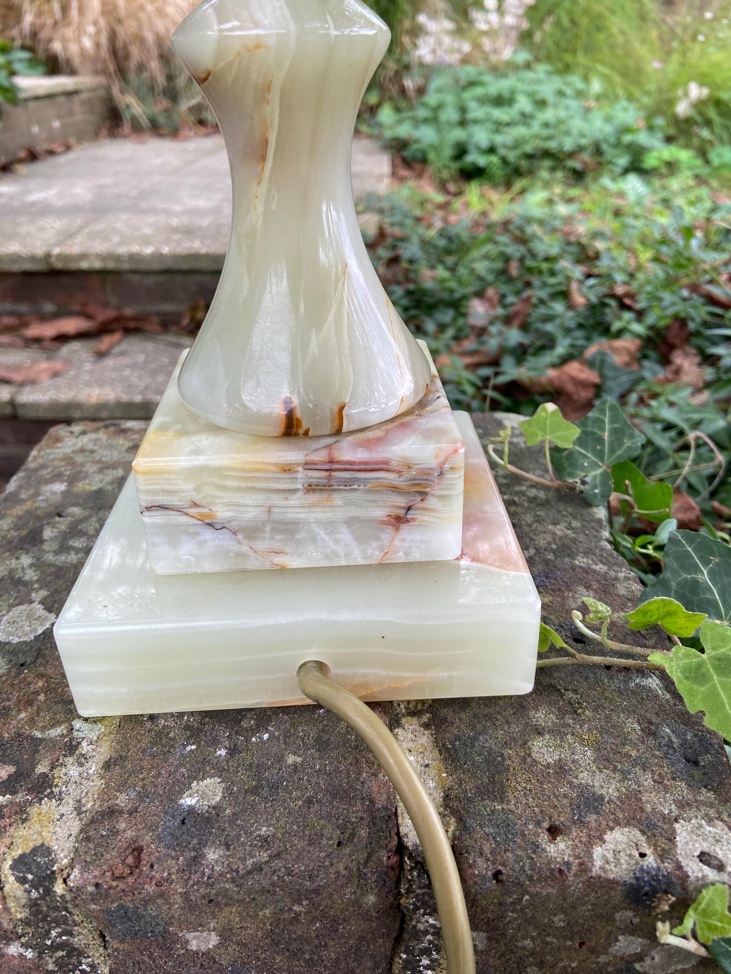 Tall vintage green onyx lamp on square tiered base - lovely green, brown, beige colouring - working