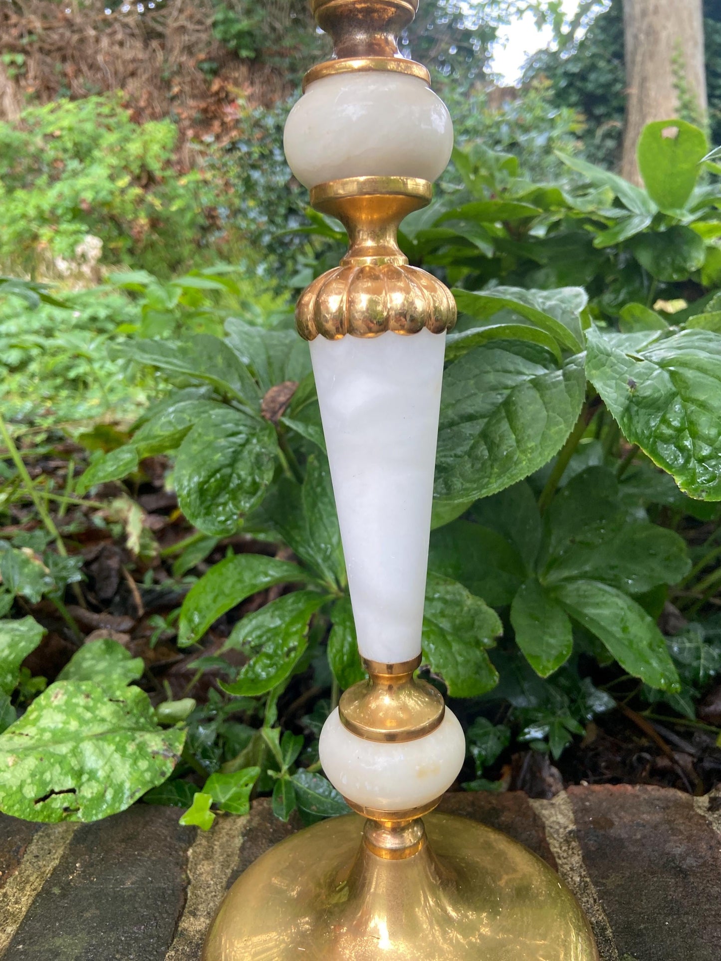Retro tall white onyx lamp with brass detail and an original oval retro shade