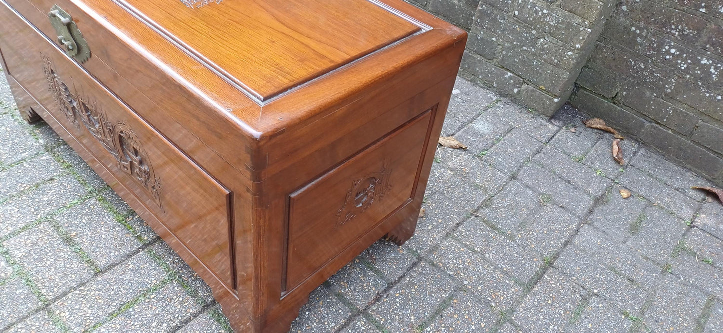 Vintage Carved Camphor Wood Asian Oriental Box / Chest / Trunk/ Coffee Table Near Mint Condition Free Hand Delivery