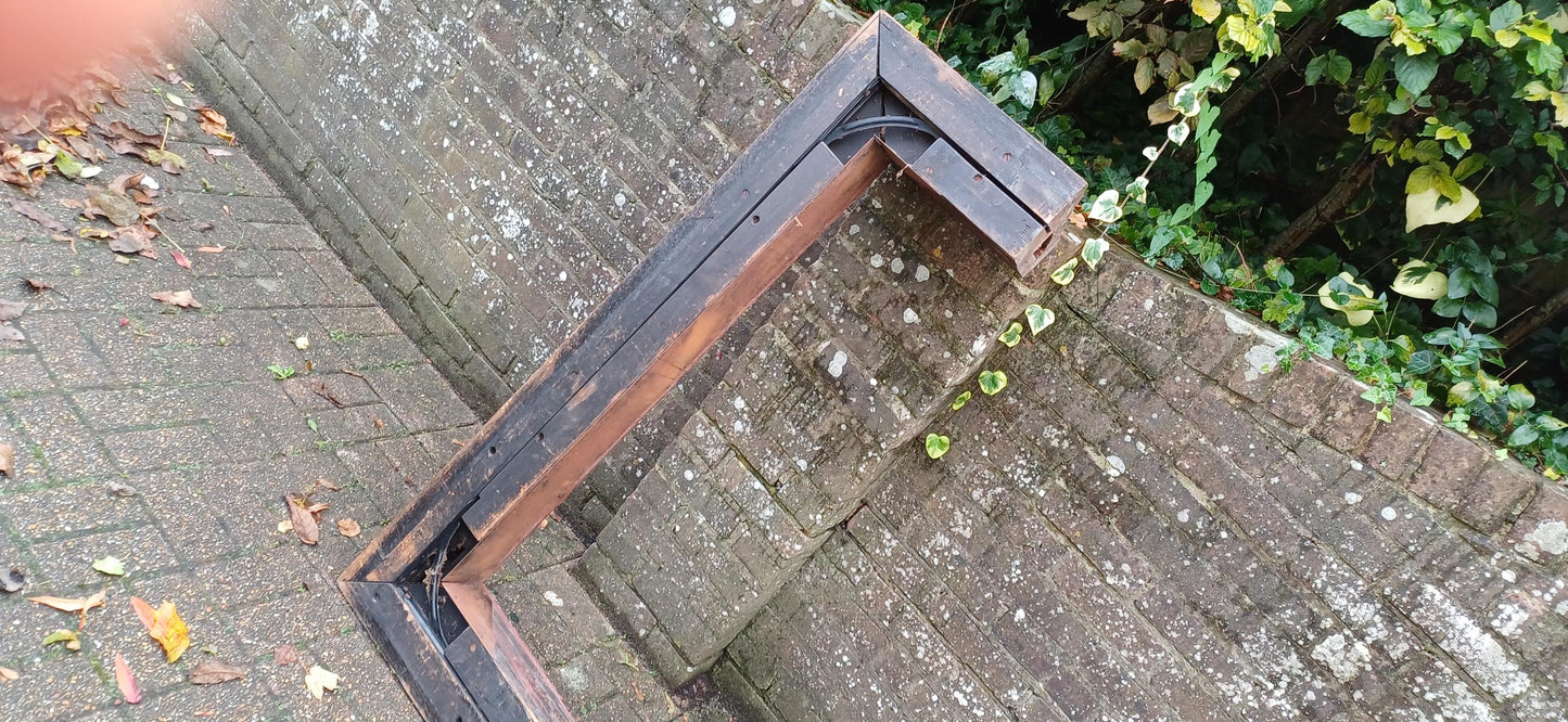 Glorious Victorian Carved Oak Fender Fireplace Hearth. Free Hand Delivery.