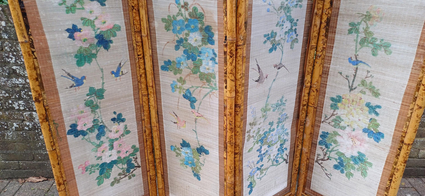 Superb Hand Painted Oriental Style Victorian Bamboo and Rattan Folding Vanity Screen Room Divider. Free Hand Delivery.