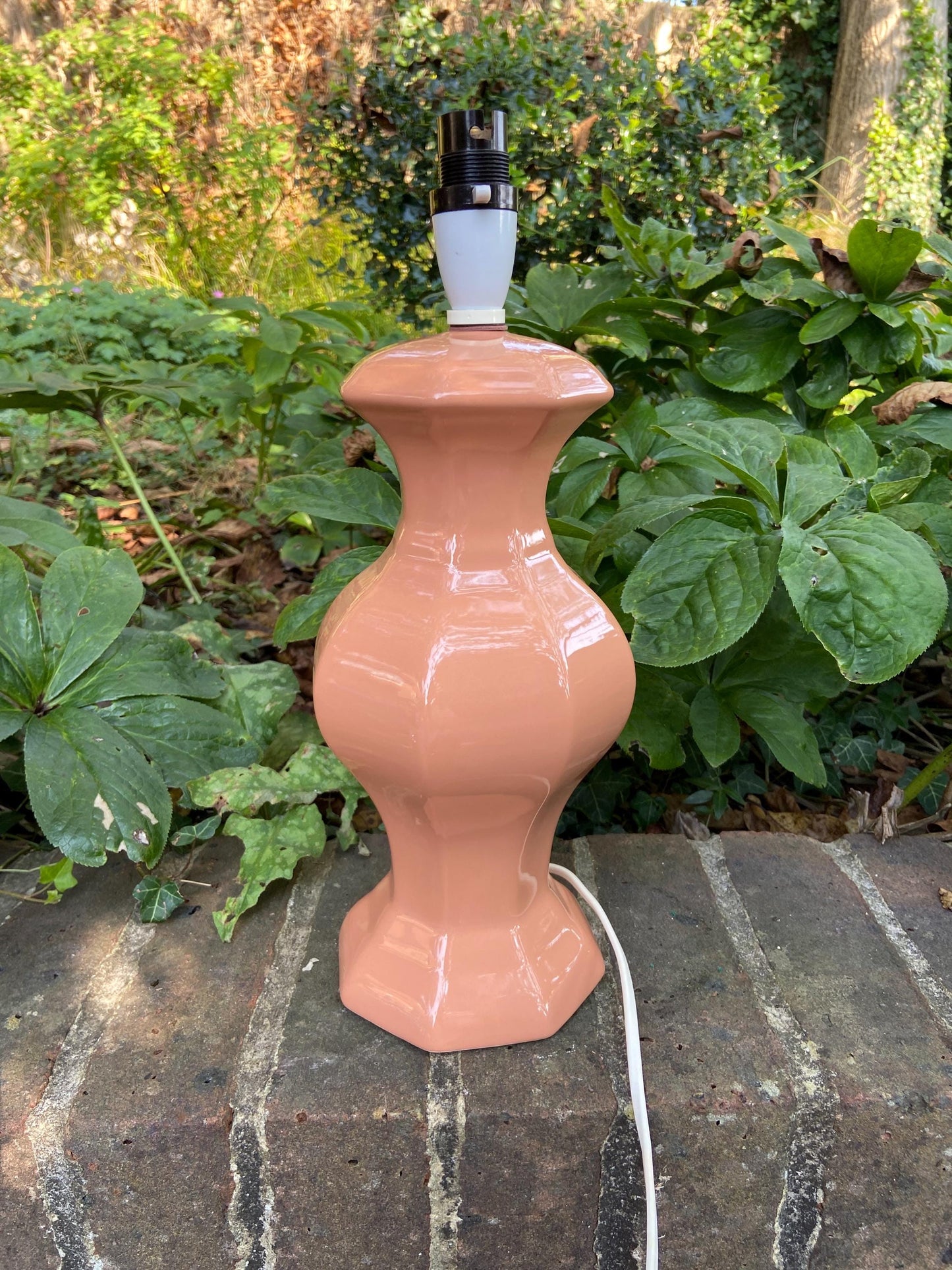 Large vintage orange apricot peach terracotta ceramic table lamp - working