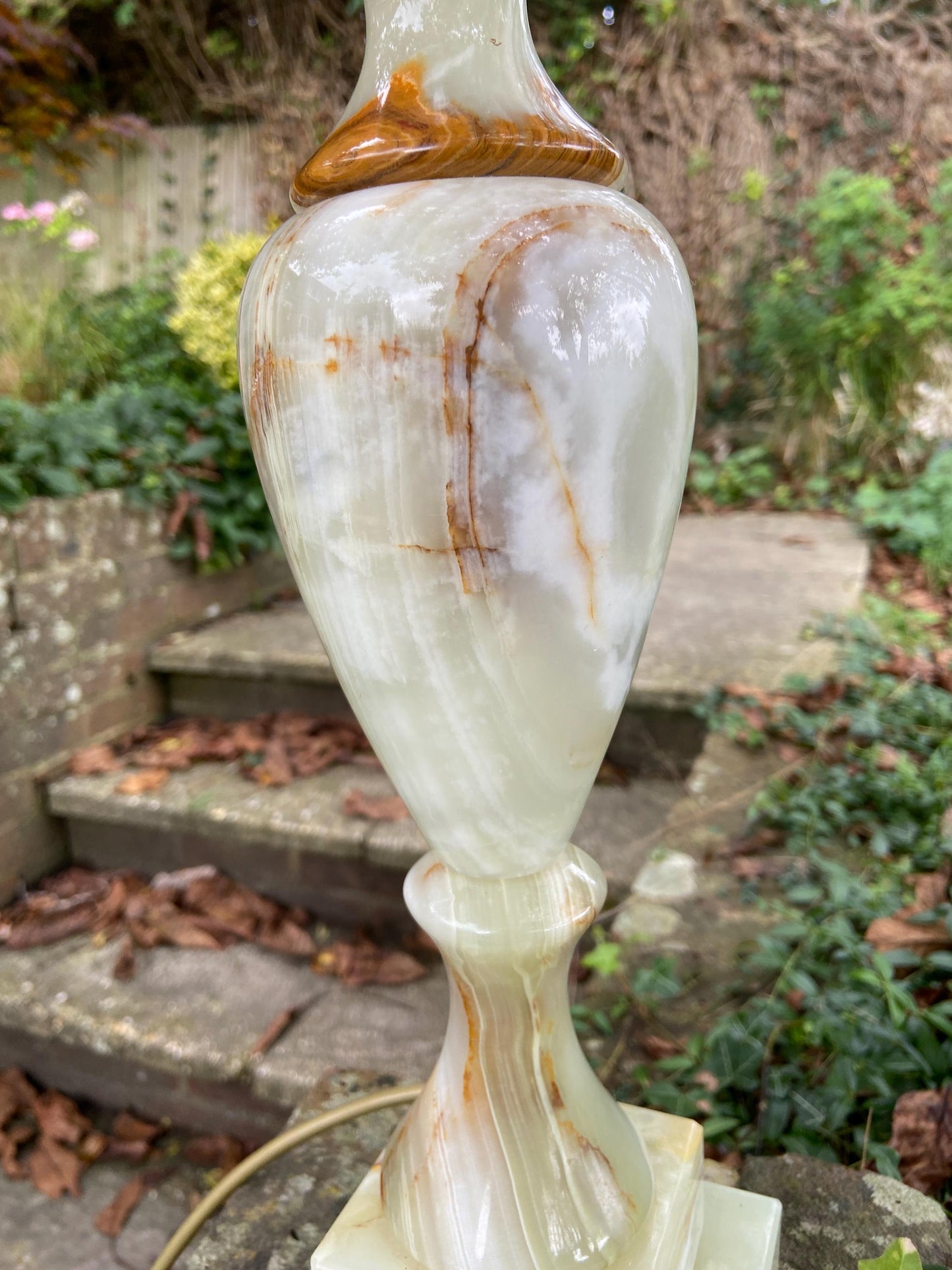 Tall vintage green onyx lamp on square tiered base - lovely green, brown, beige colouring - working