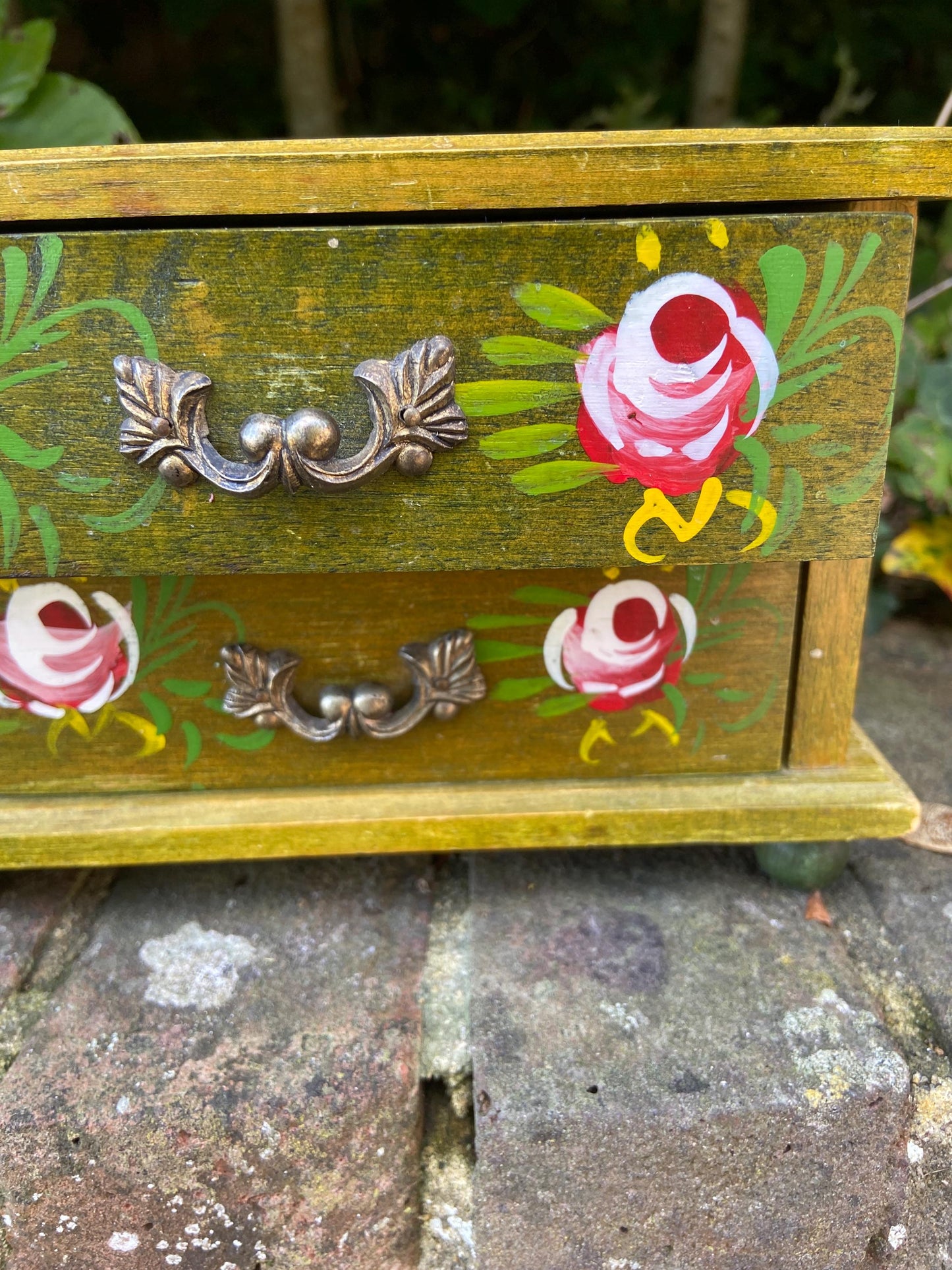 Delightful vintage trinket box or jewellery box, wooden and hand painted with pink roses
