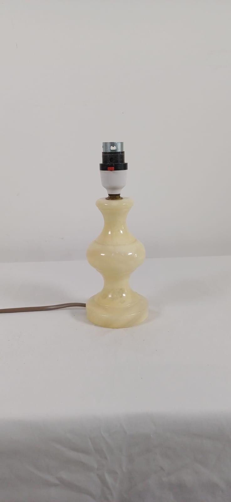 creamy white alabaster table lamp vintage table lamp