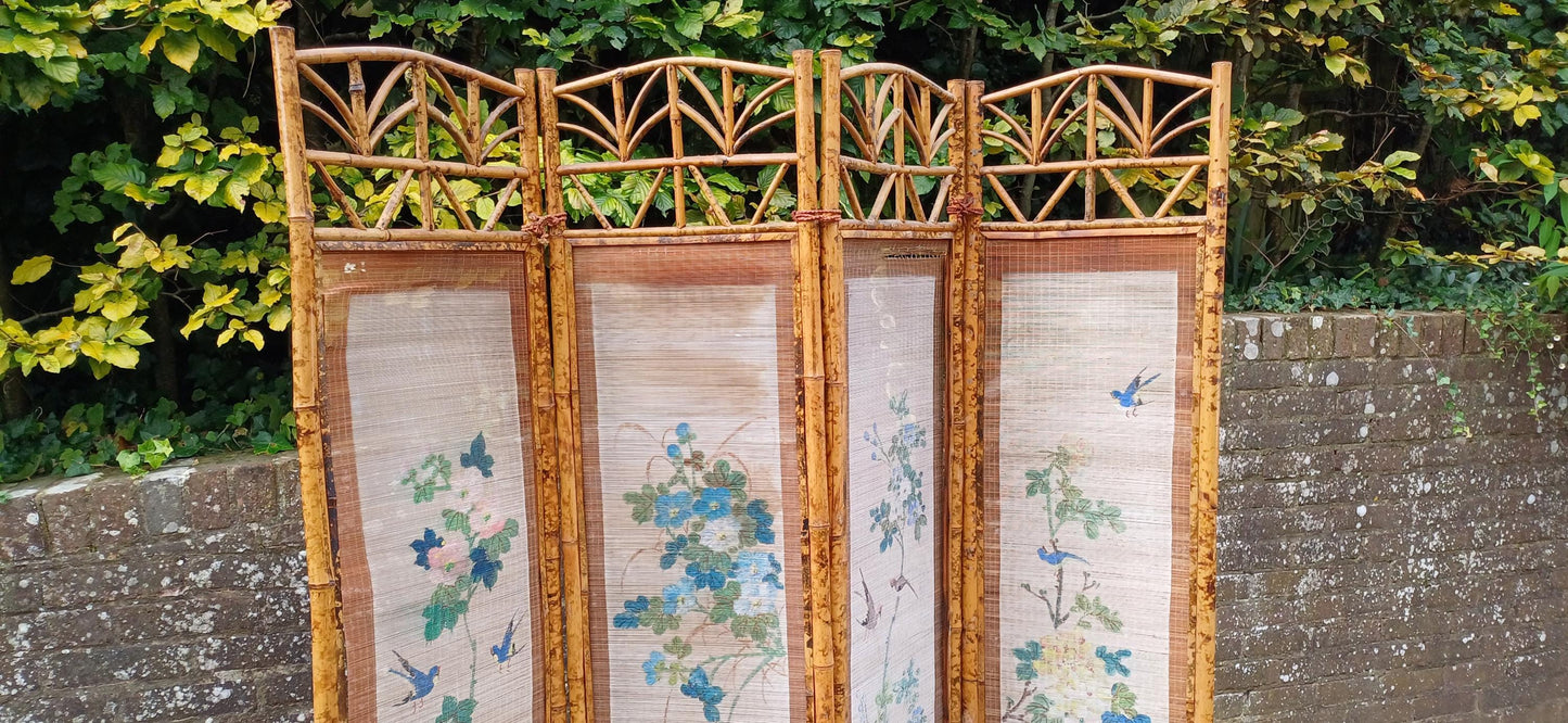 Superb Hand Painted Oriental Style Victorian Bamboo and Rattan Folding Vanity Screen Room Divider. Free Hand Delivery.