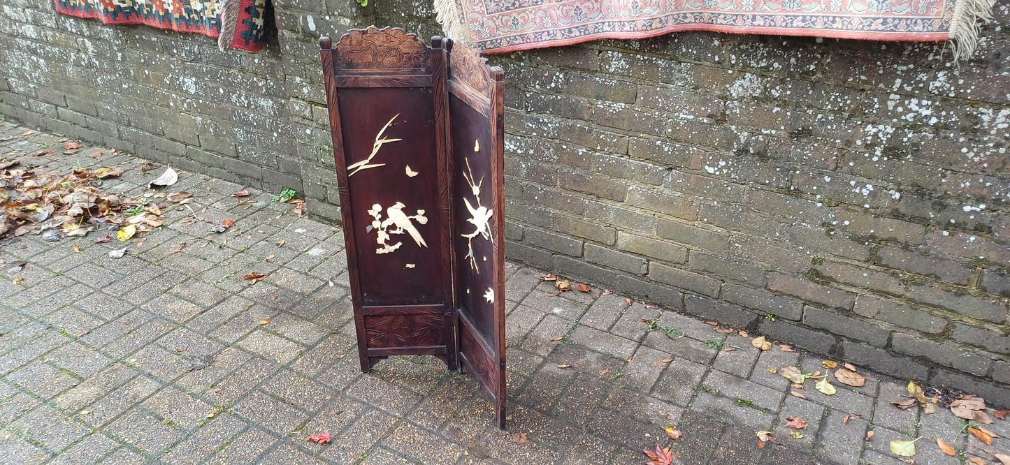 Beautiful Victorian Oriental Decorative Folding Screen Fire Screen