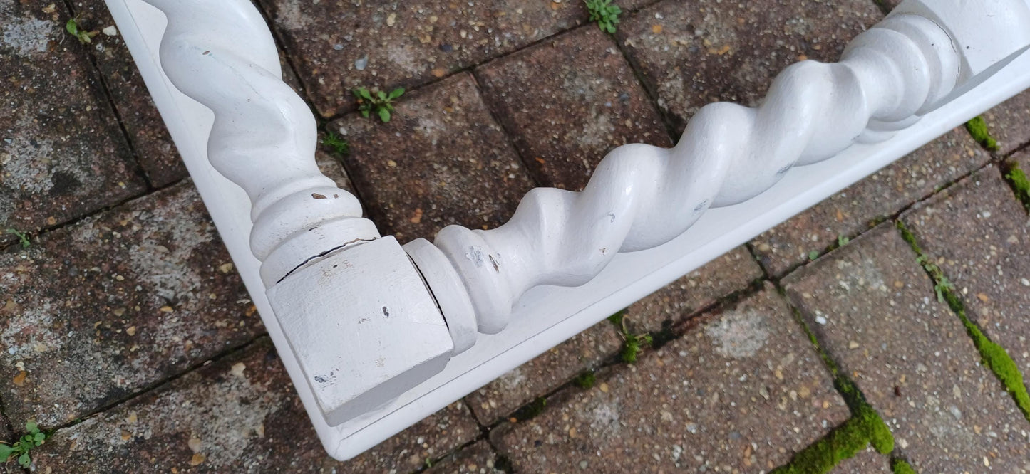 Huge Quality Vintage Style Aesthetic Painted Fireplace Curb Fender Guard Barley Twist Decoration. Free Hand Delivery.