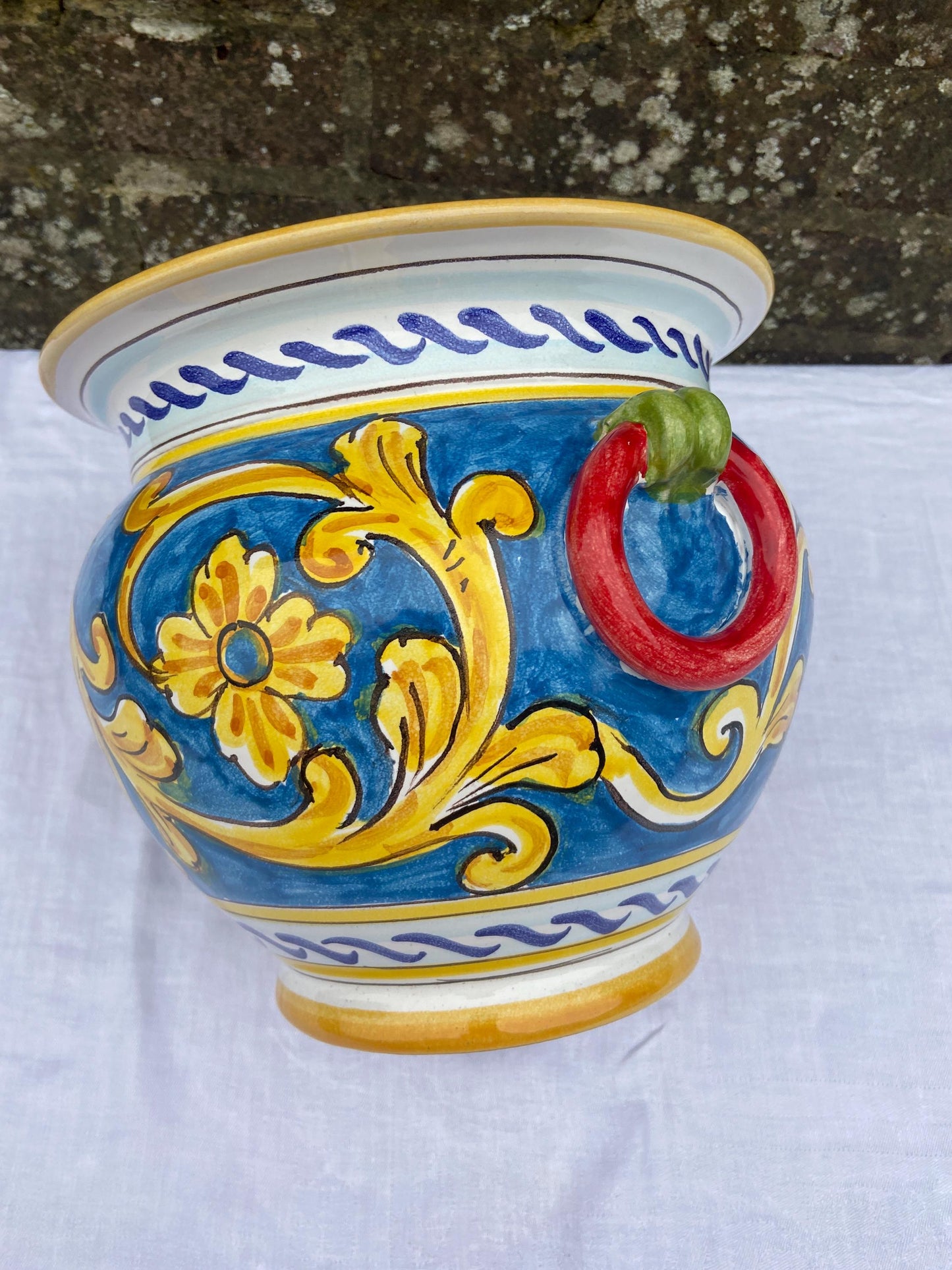 Hand painted and handmade vintage Sicilian Pottery Planter, Jardiniere Large