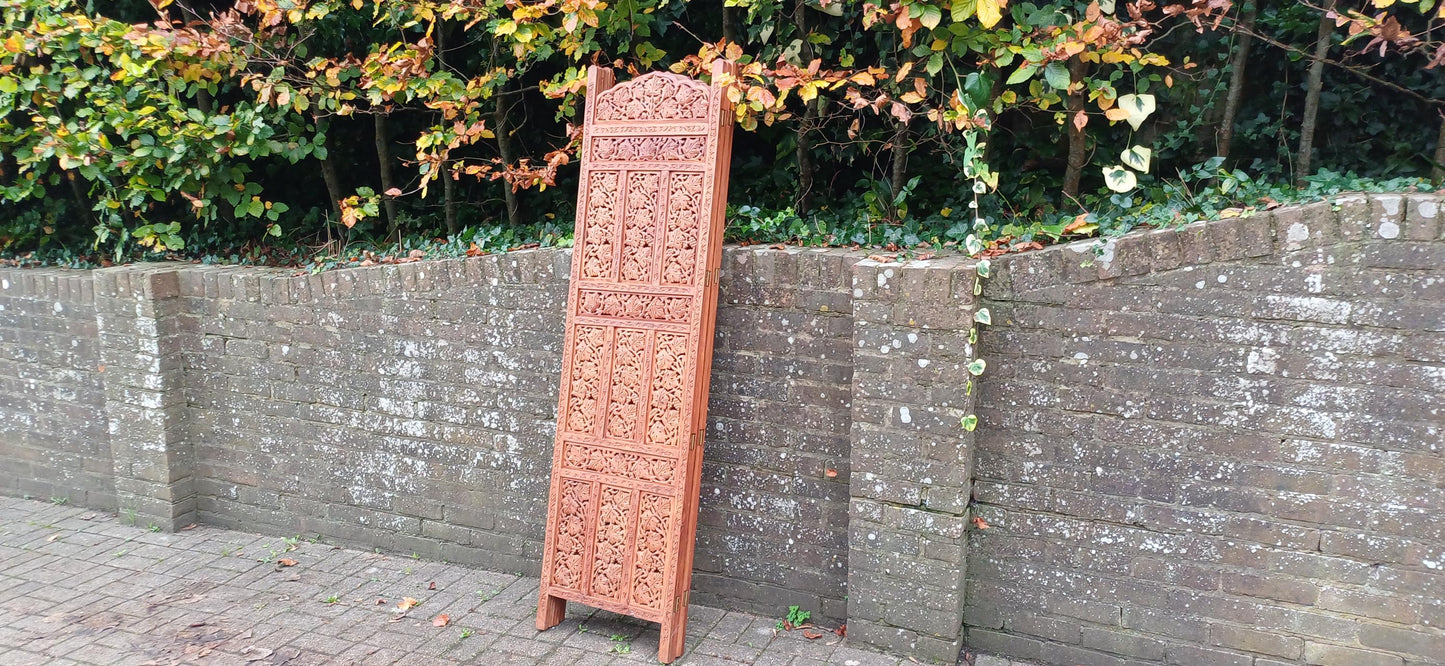 Huge Top Quality 70s/80s Carved Folding Screen Room Divide Grapevine & Middle Eastern Motif Heavy Vintage Room Divider FREE HAND DELIVERY